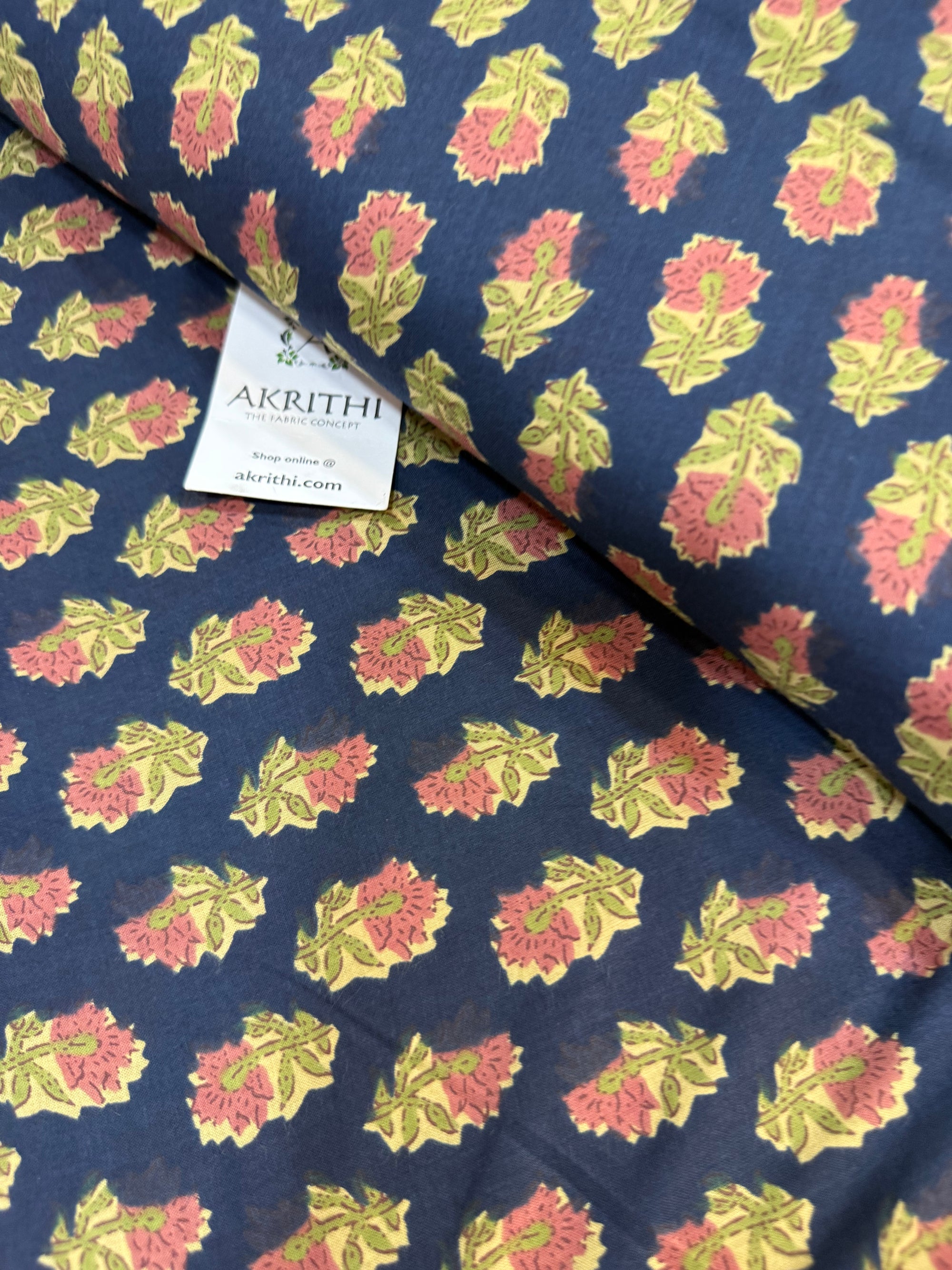Printed pure cotton fabric
