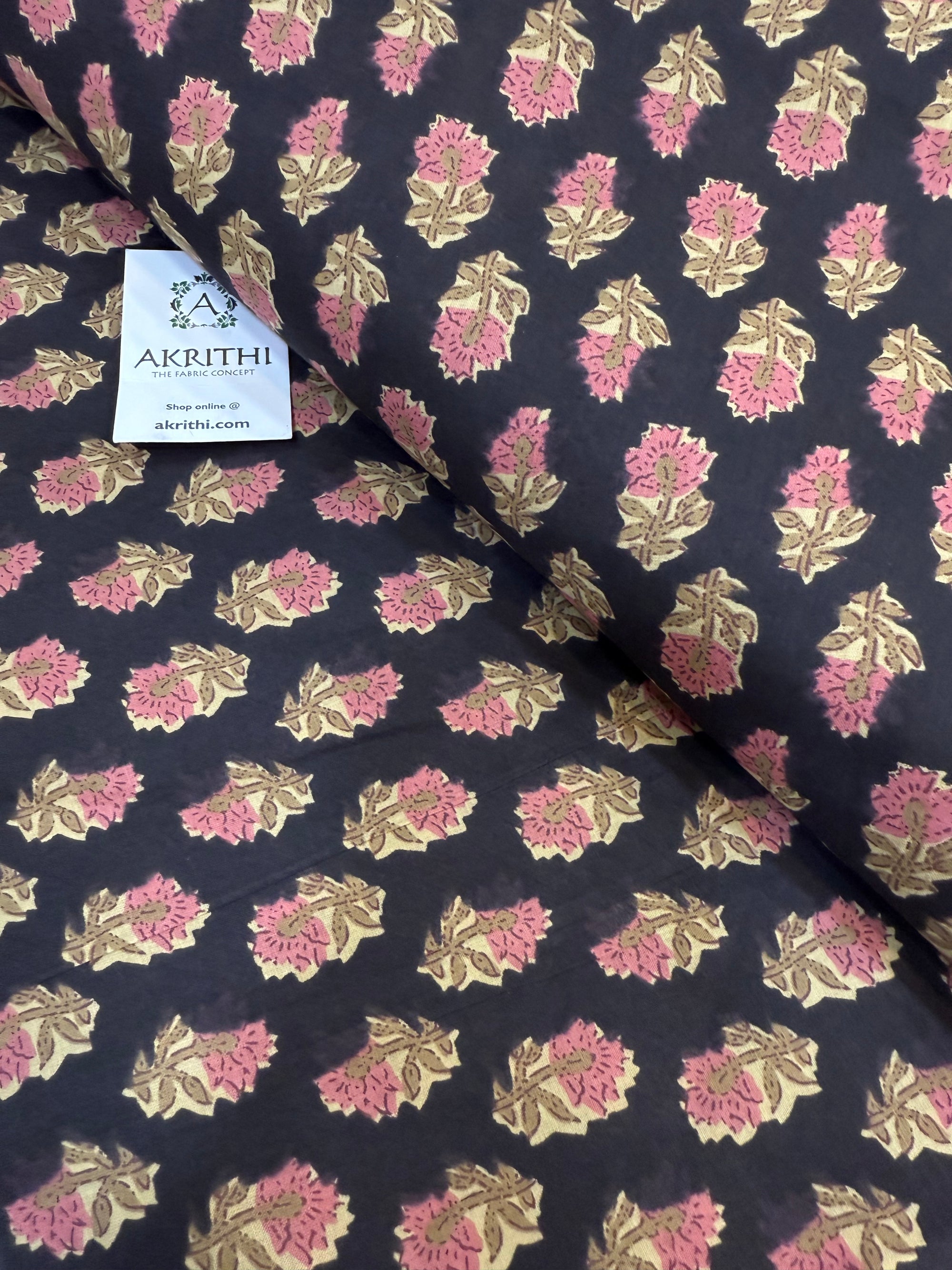 Printed pure cotton fabric