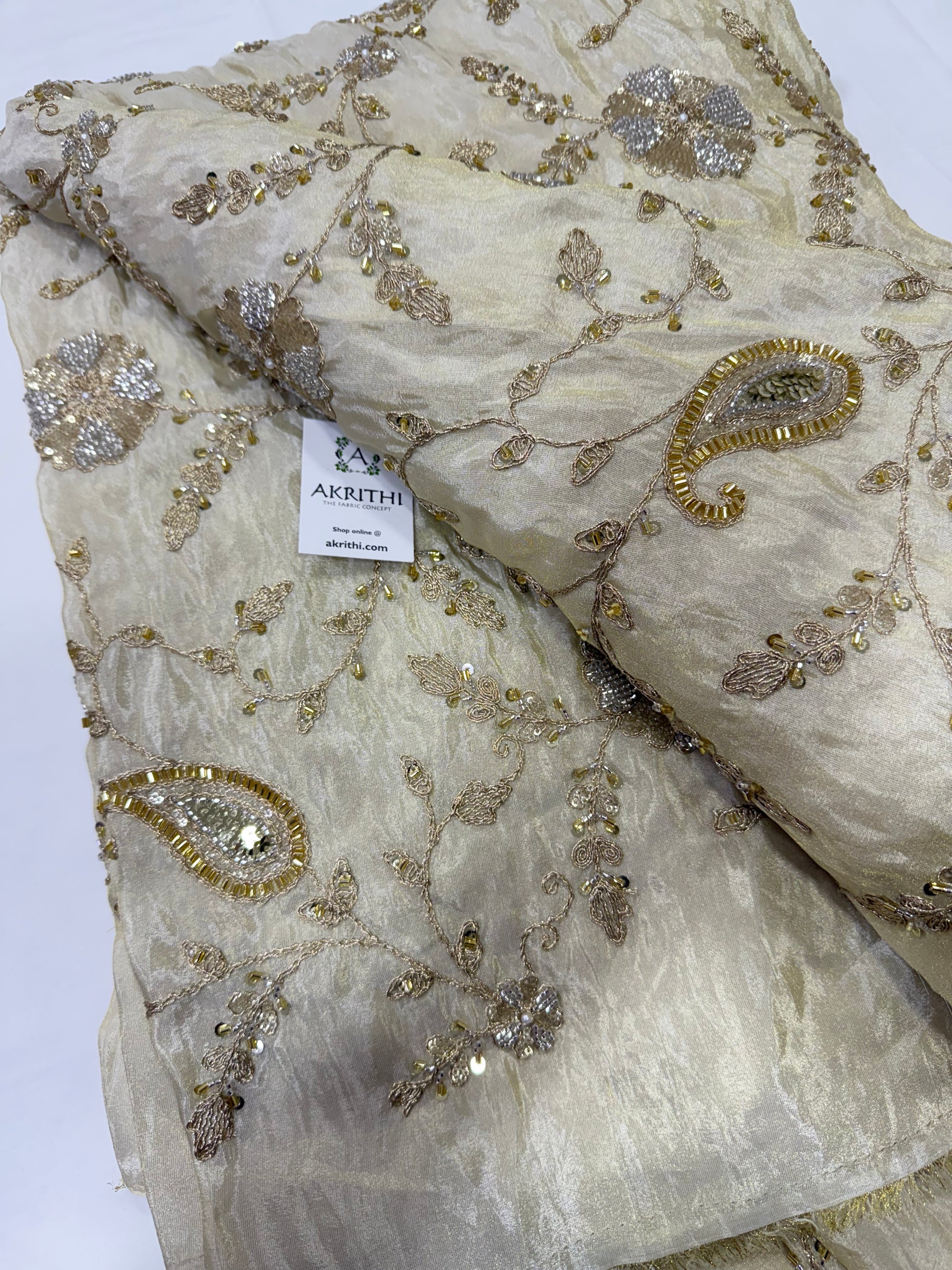 Dyeable Embroidered tissue fabric