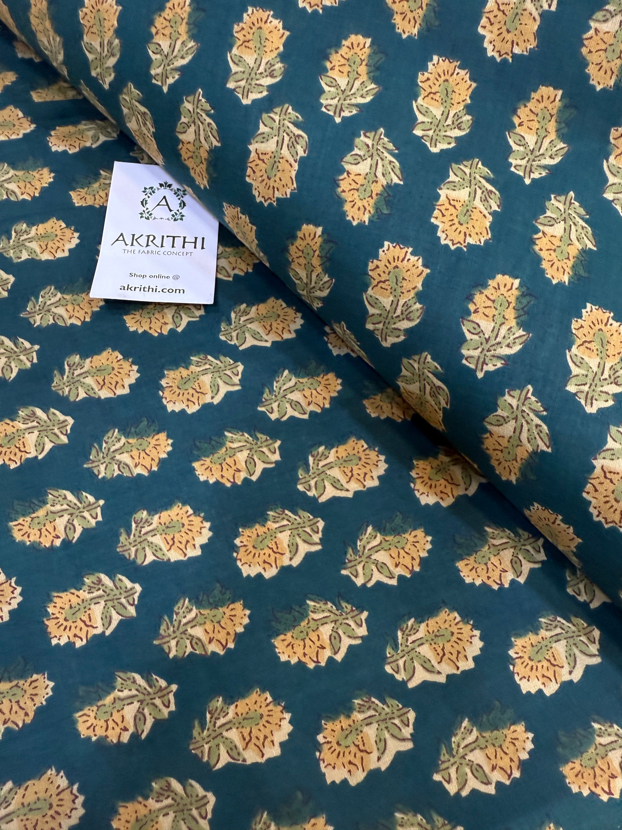 Printed pure cotton fabric