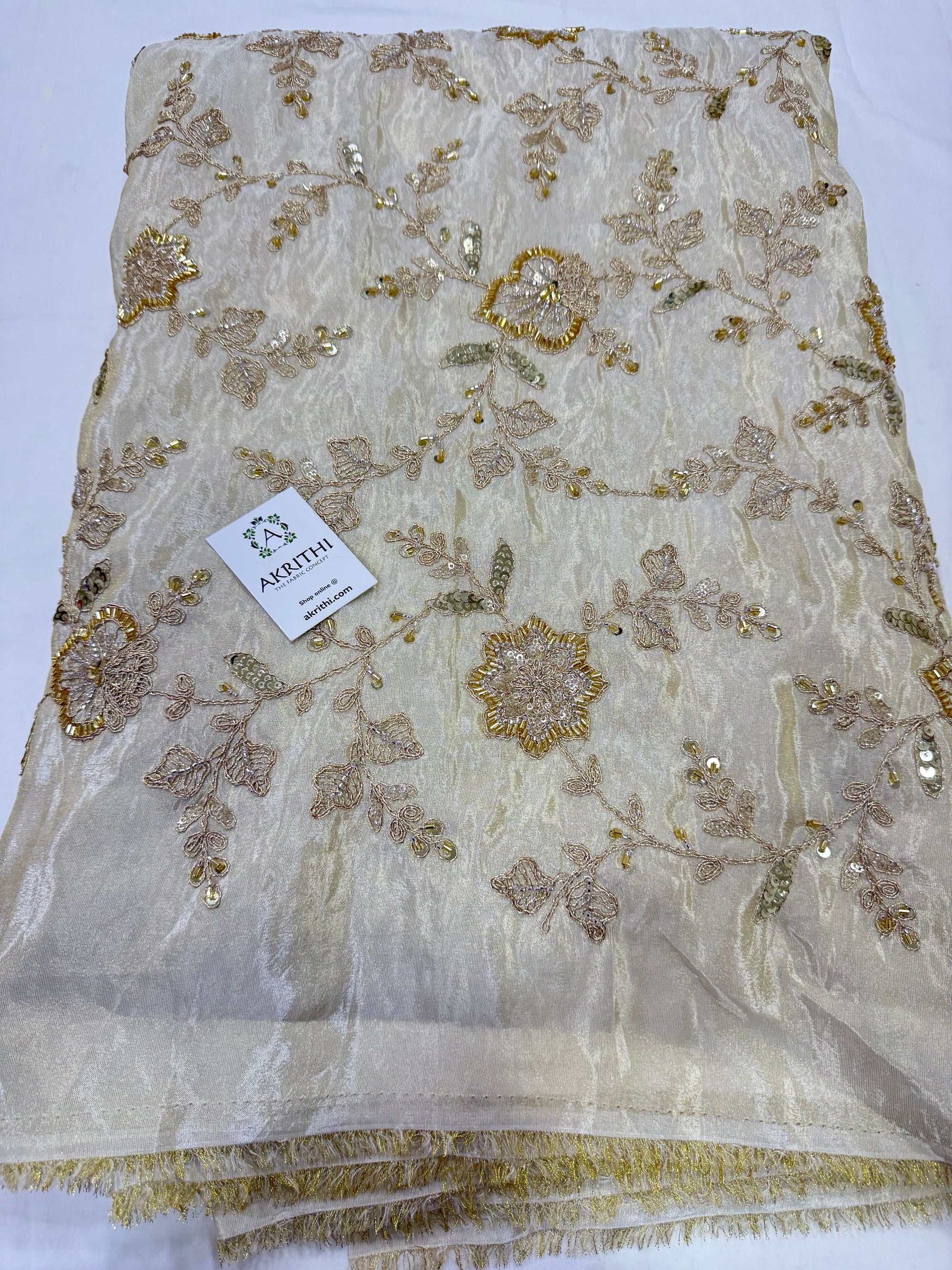 Dyeable Embroidered tissue fabric