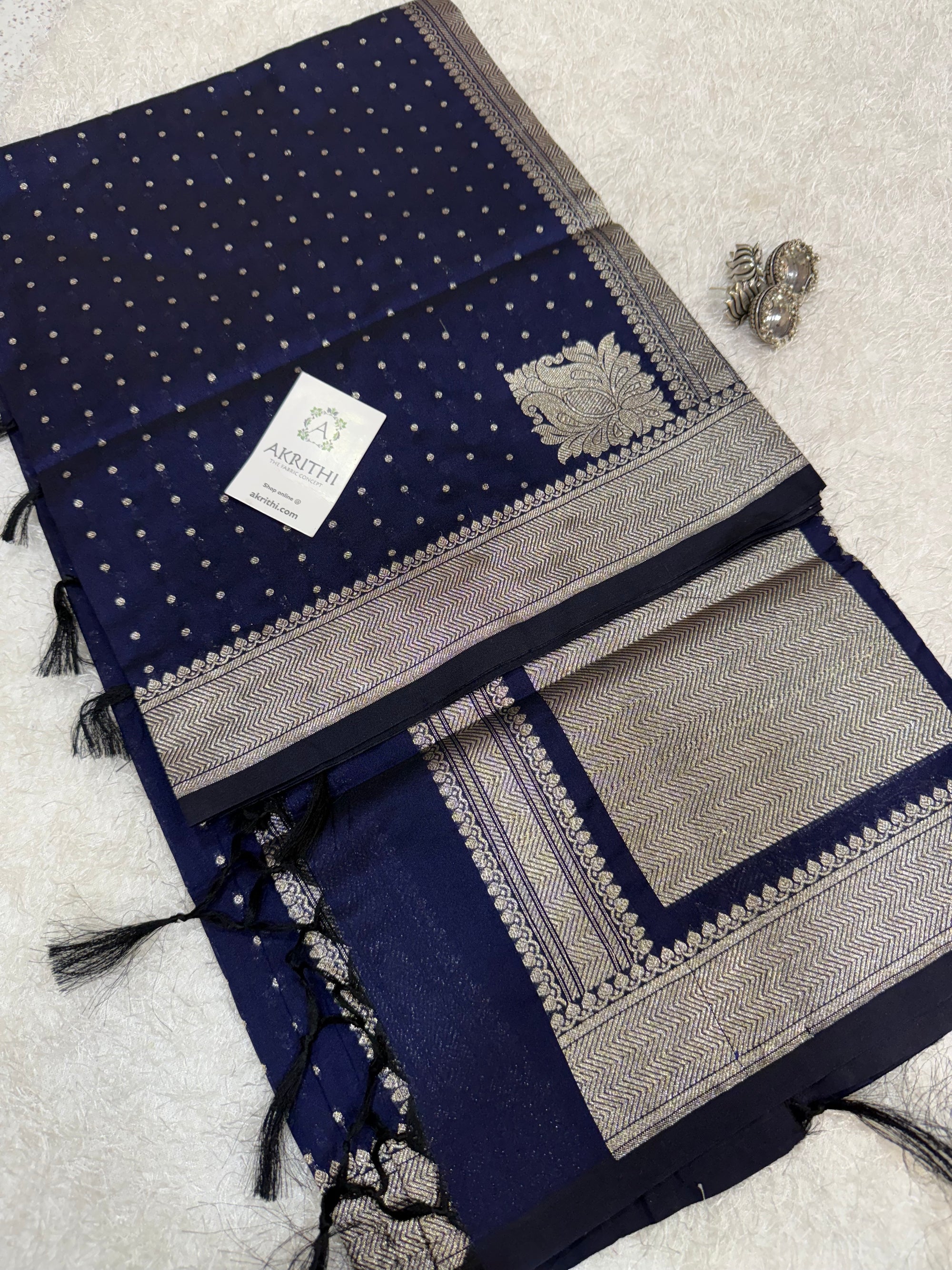 Pure banarasi dupatta