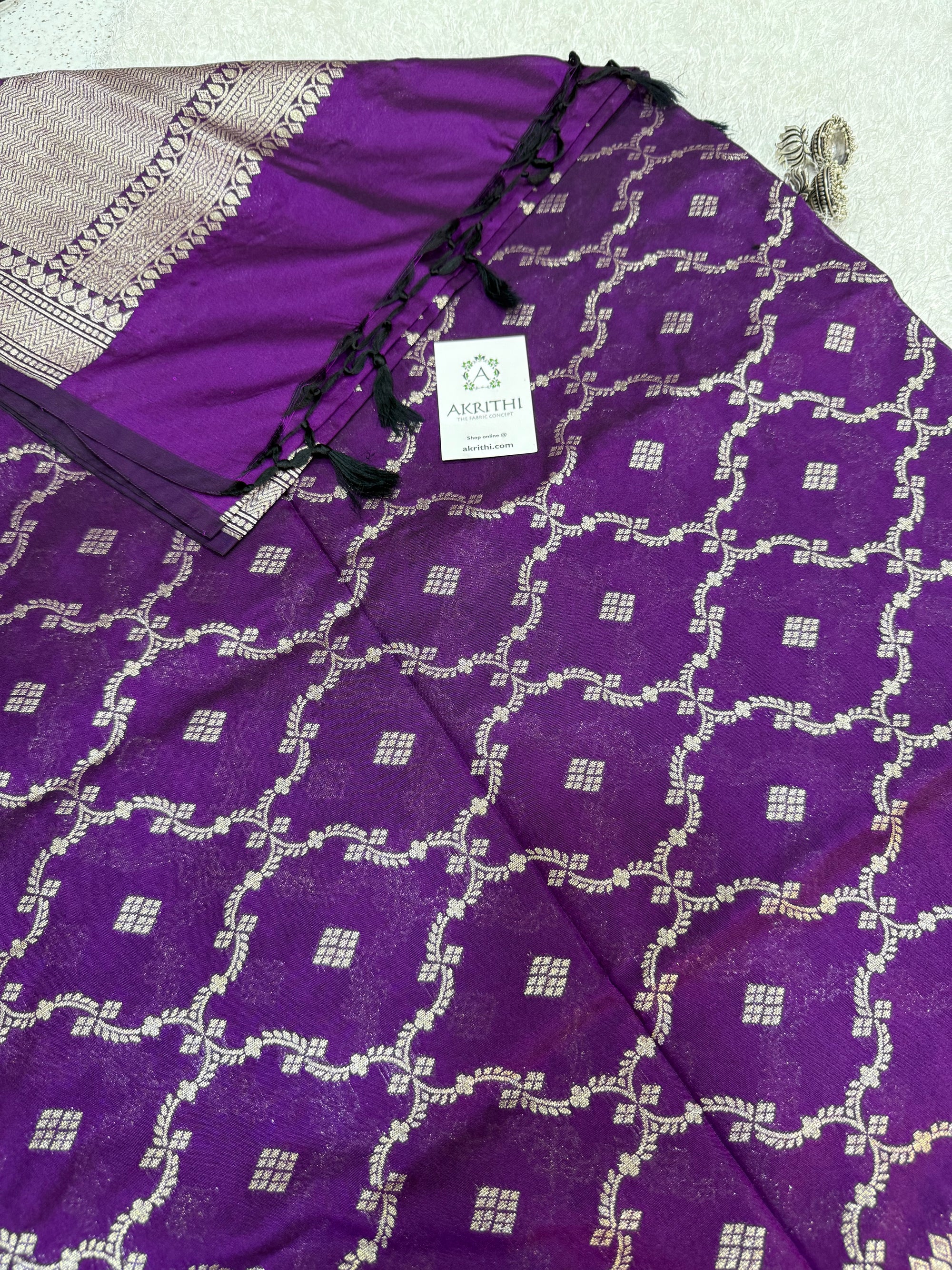 Pure banarasi dupatta
