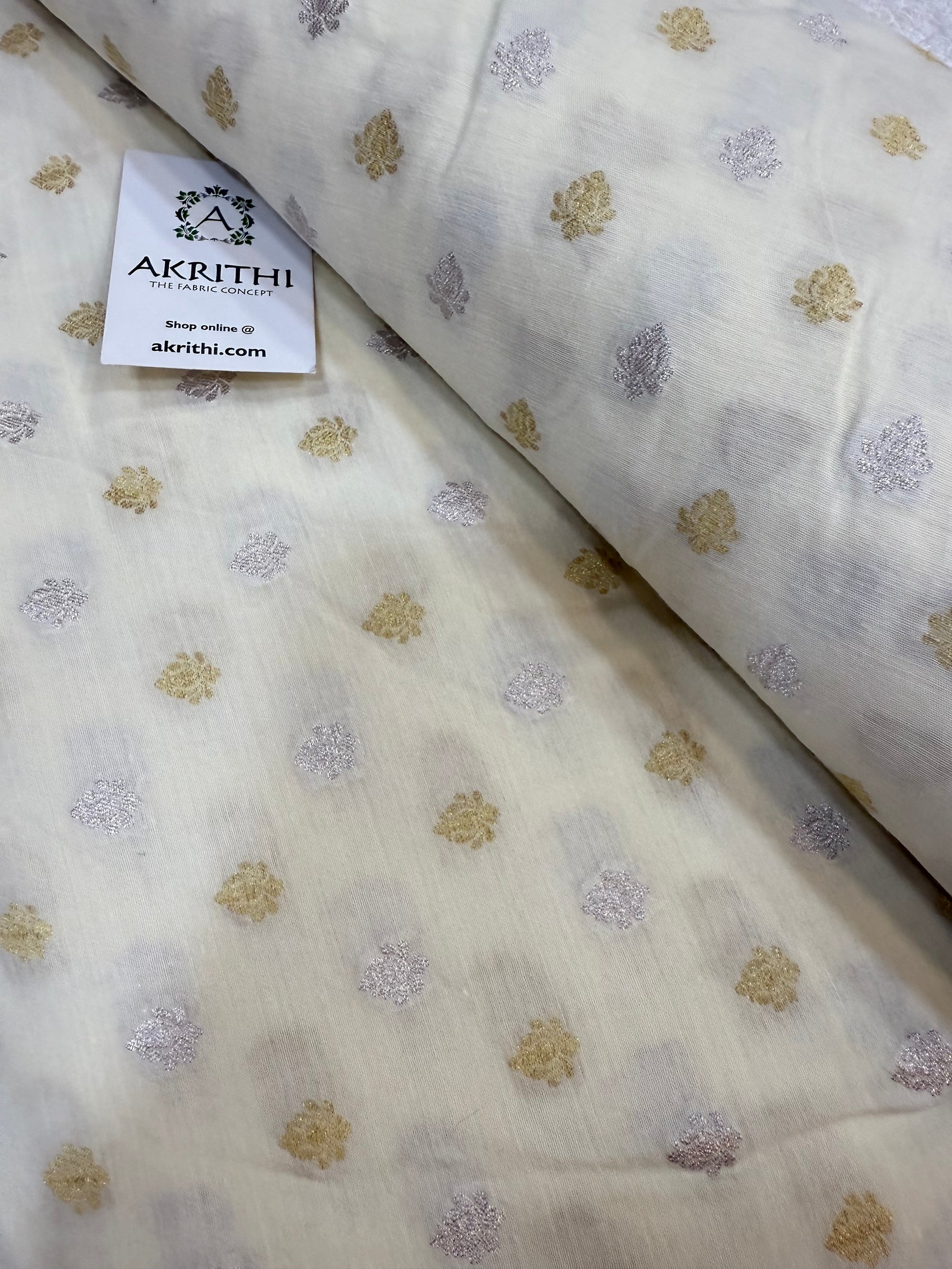 Dyeable Pure munga silk Banarasi fabric
