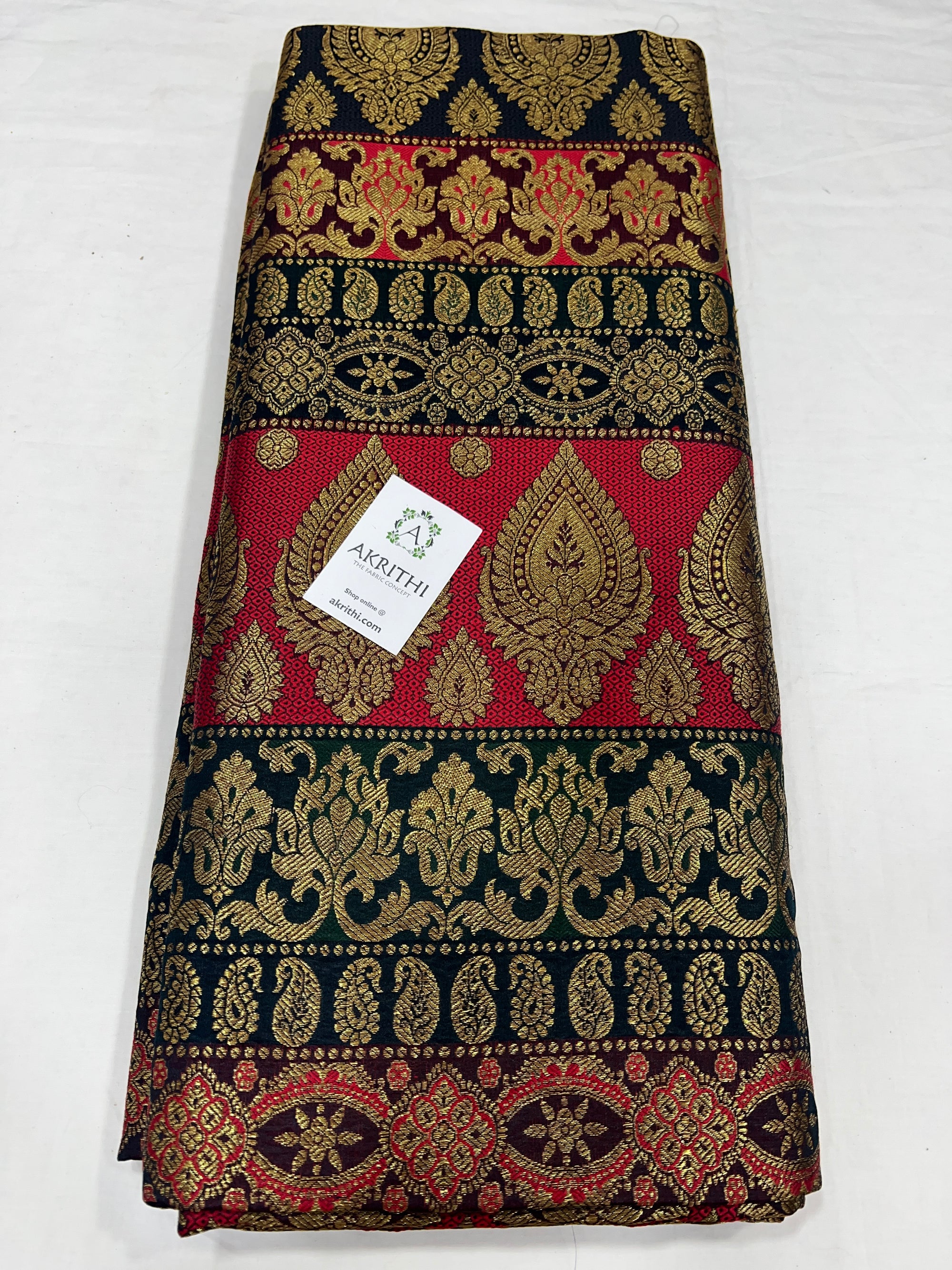 Handloom Banarasi brocade fabric