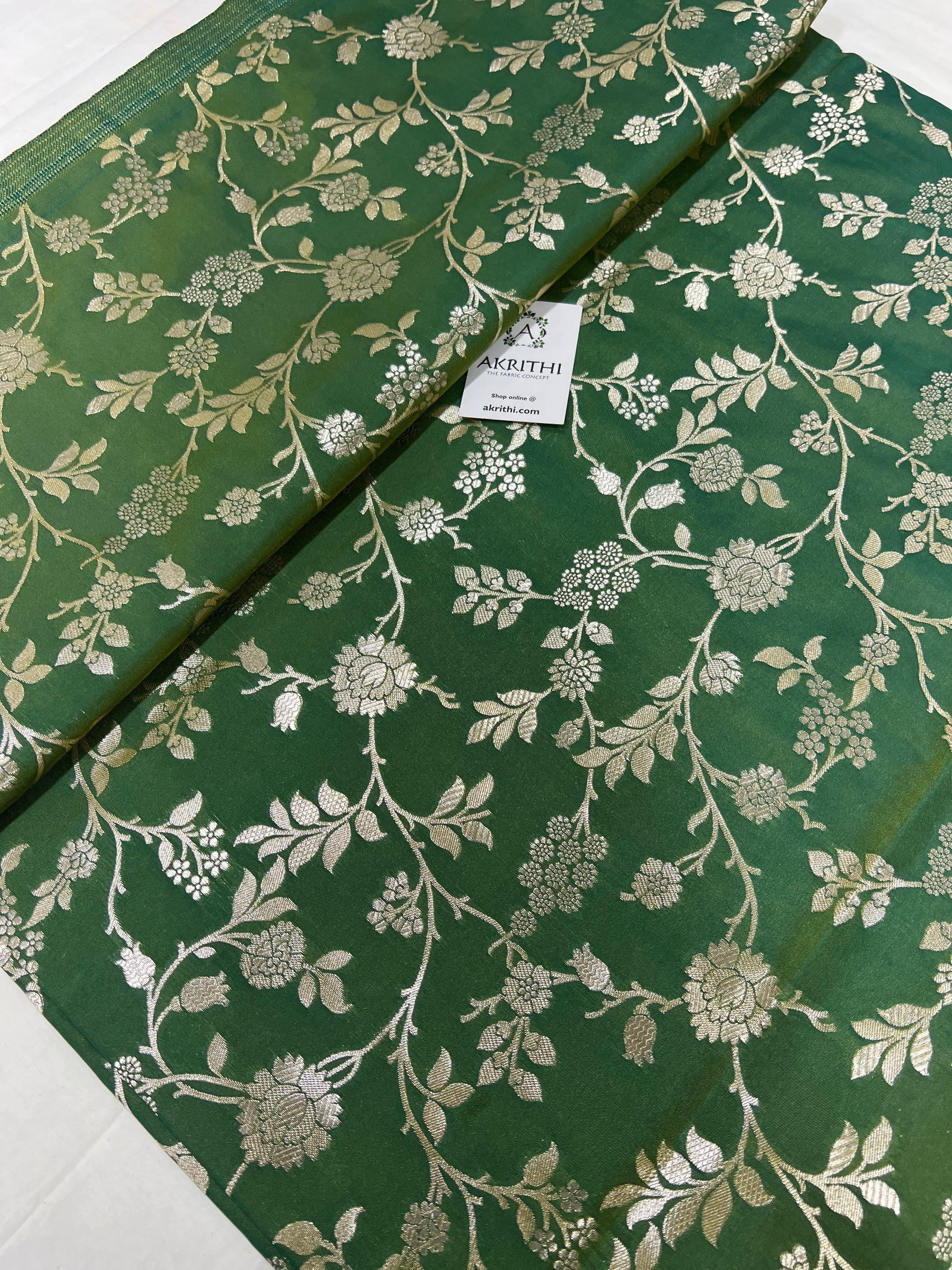 Handloom Banarasi brocade fabric