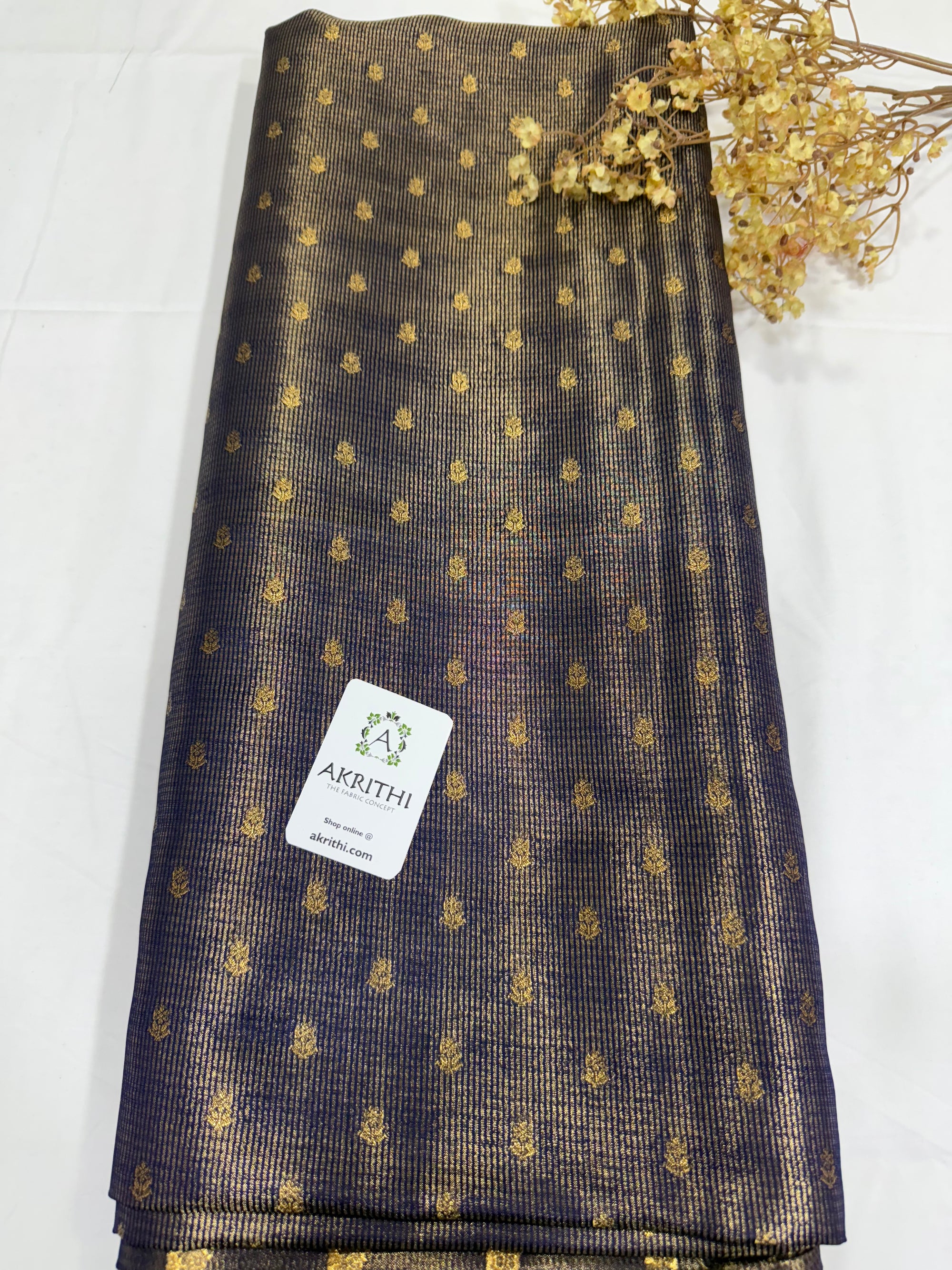 Pure tissue Banarasi brocade fabric