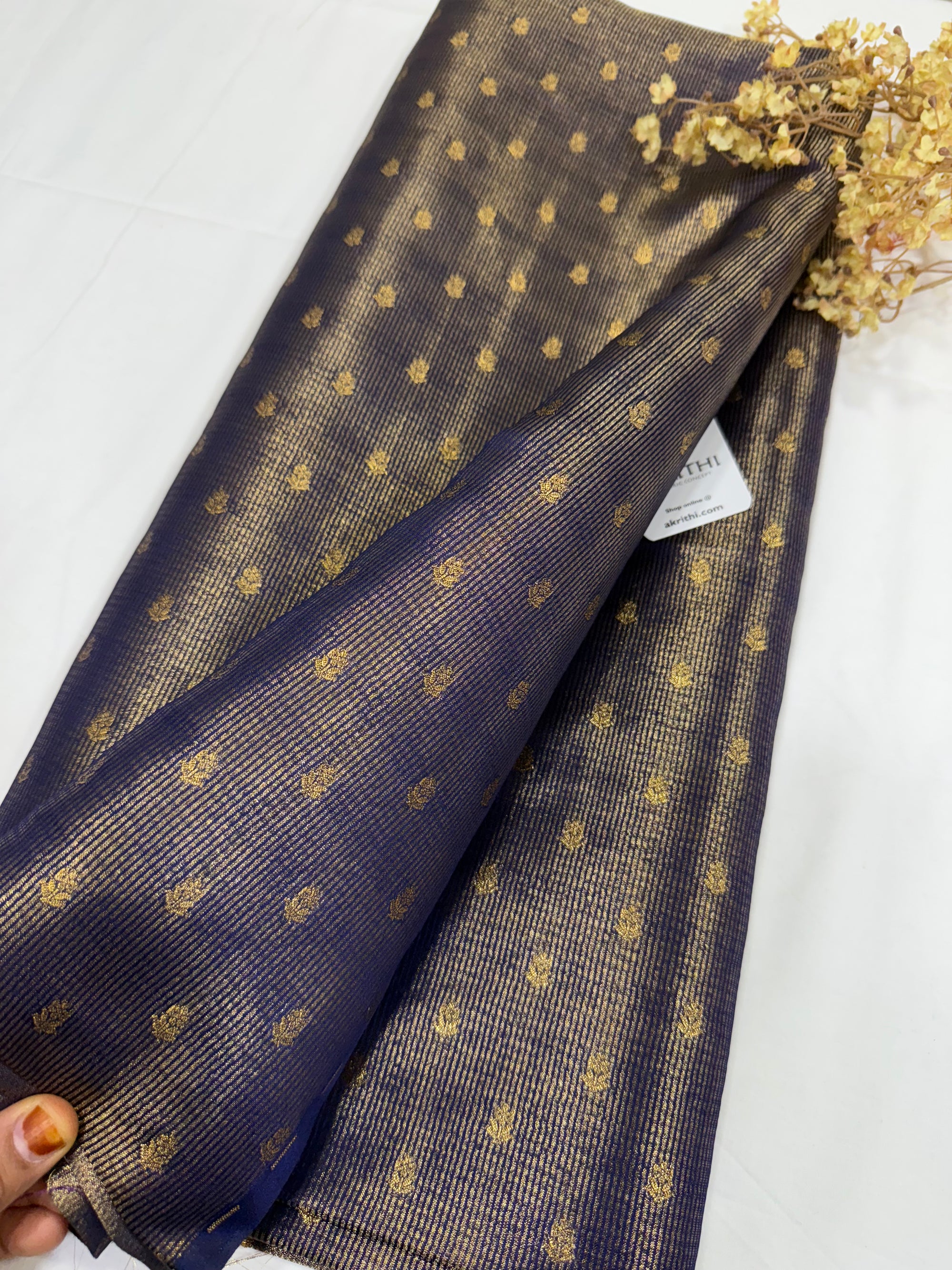 Pure tissue Banarasi brocade fabric