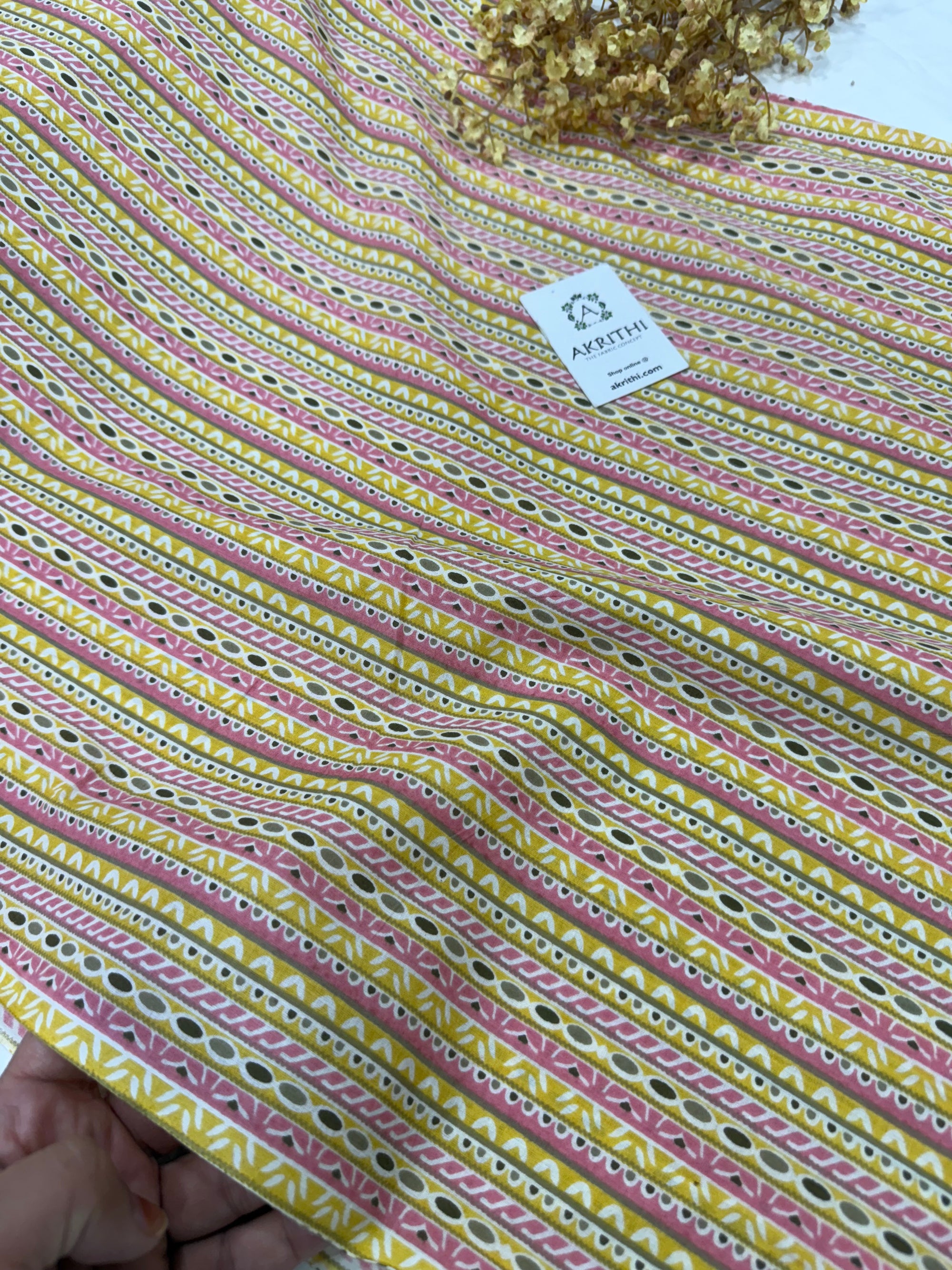 Printed pure cotton fabric
