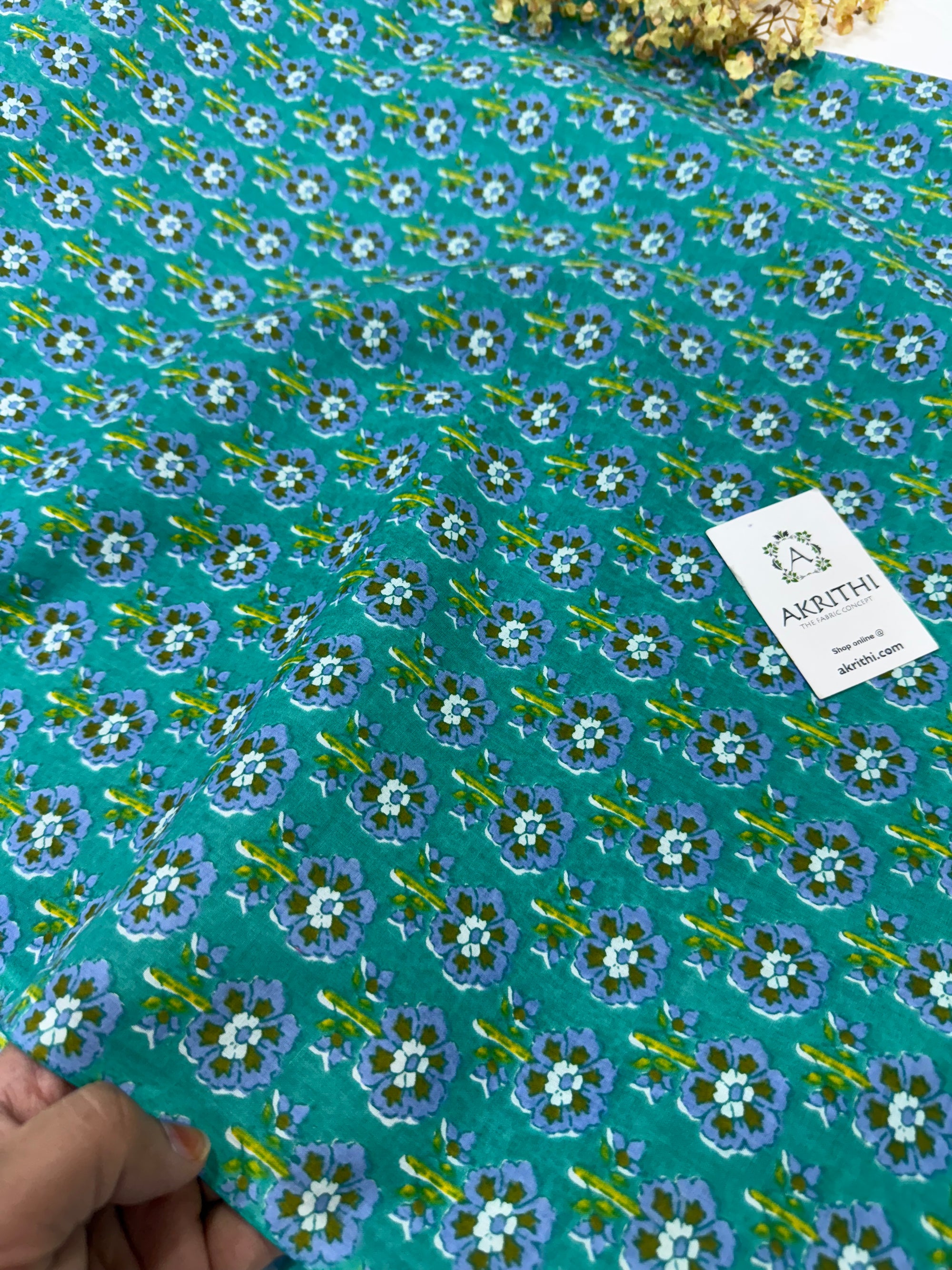 Printed pure cotton fabric
