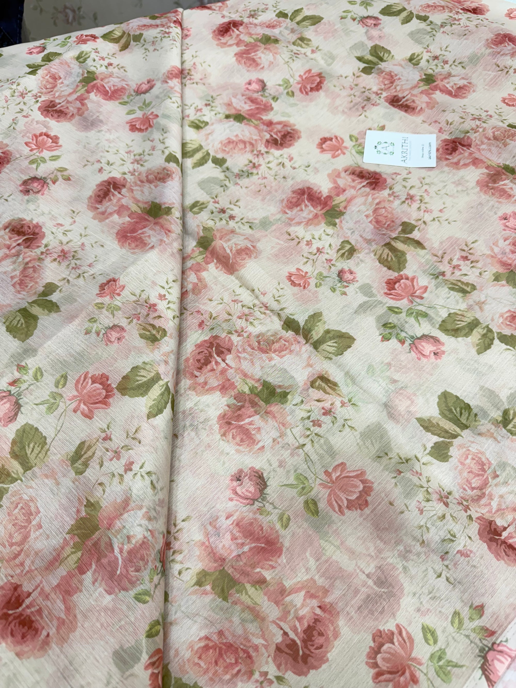 Digital floral printed chiffon fabric
