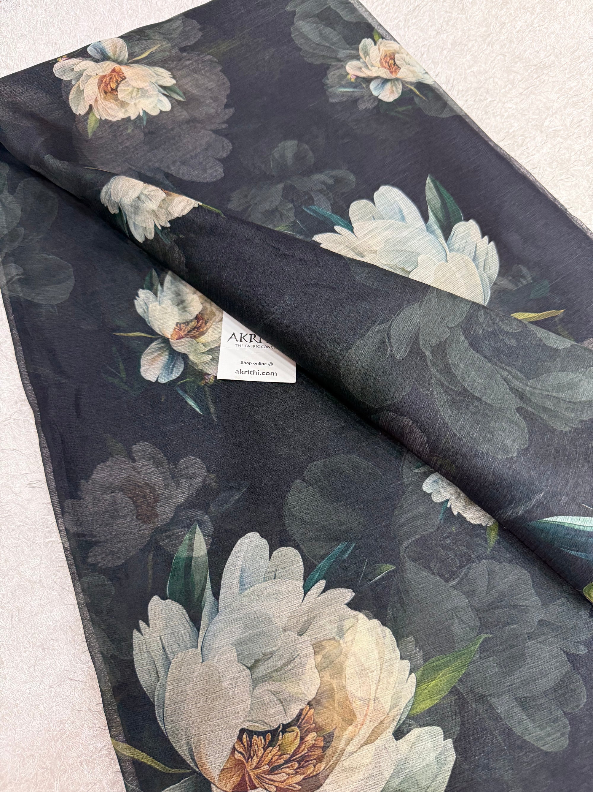 Digital floral printed chiffon fabric