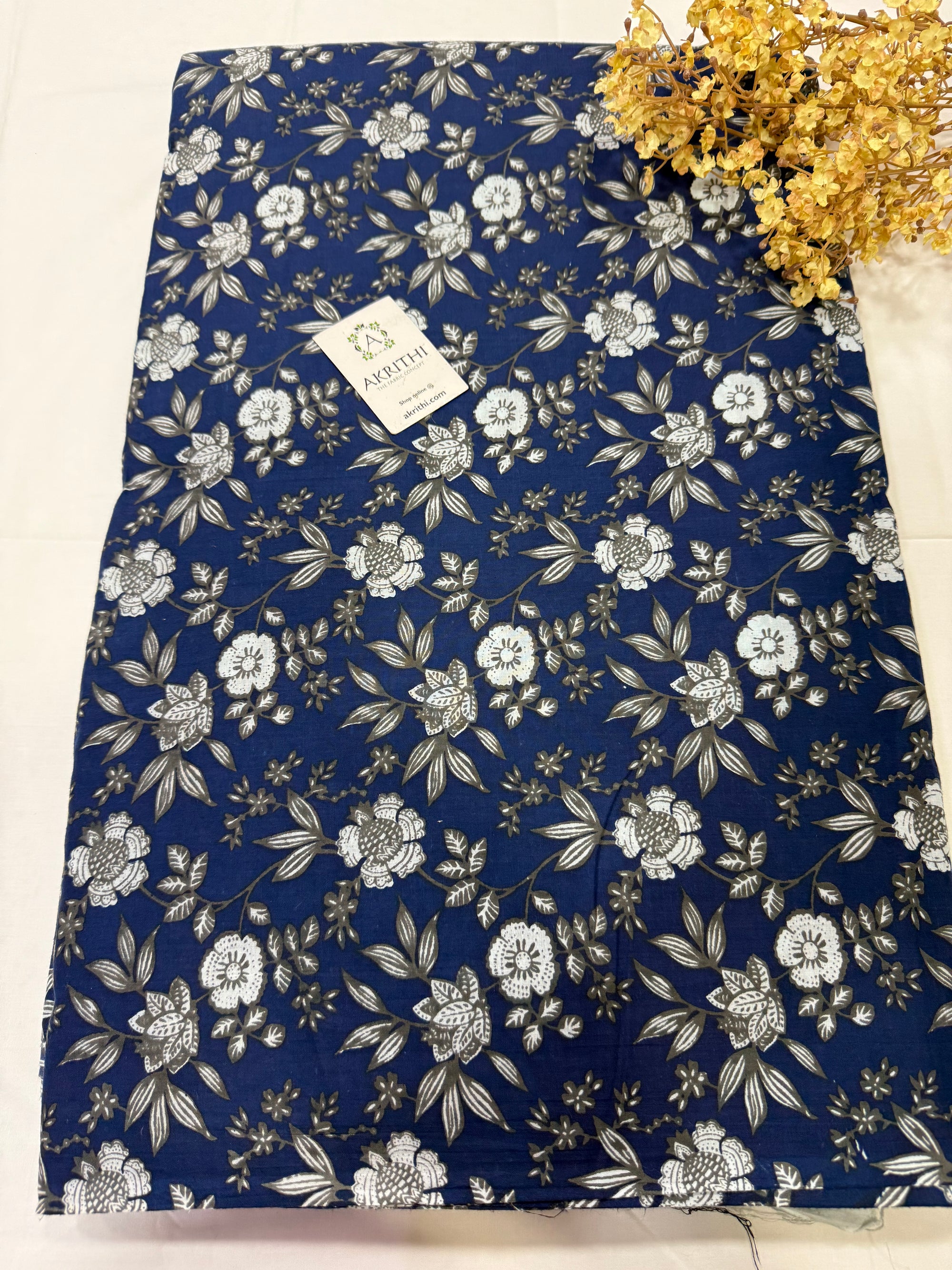 Printed pure cotton fabric