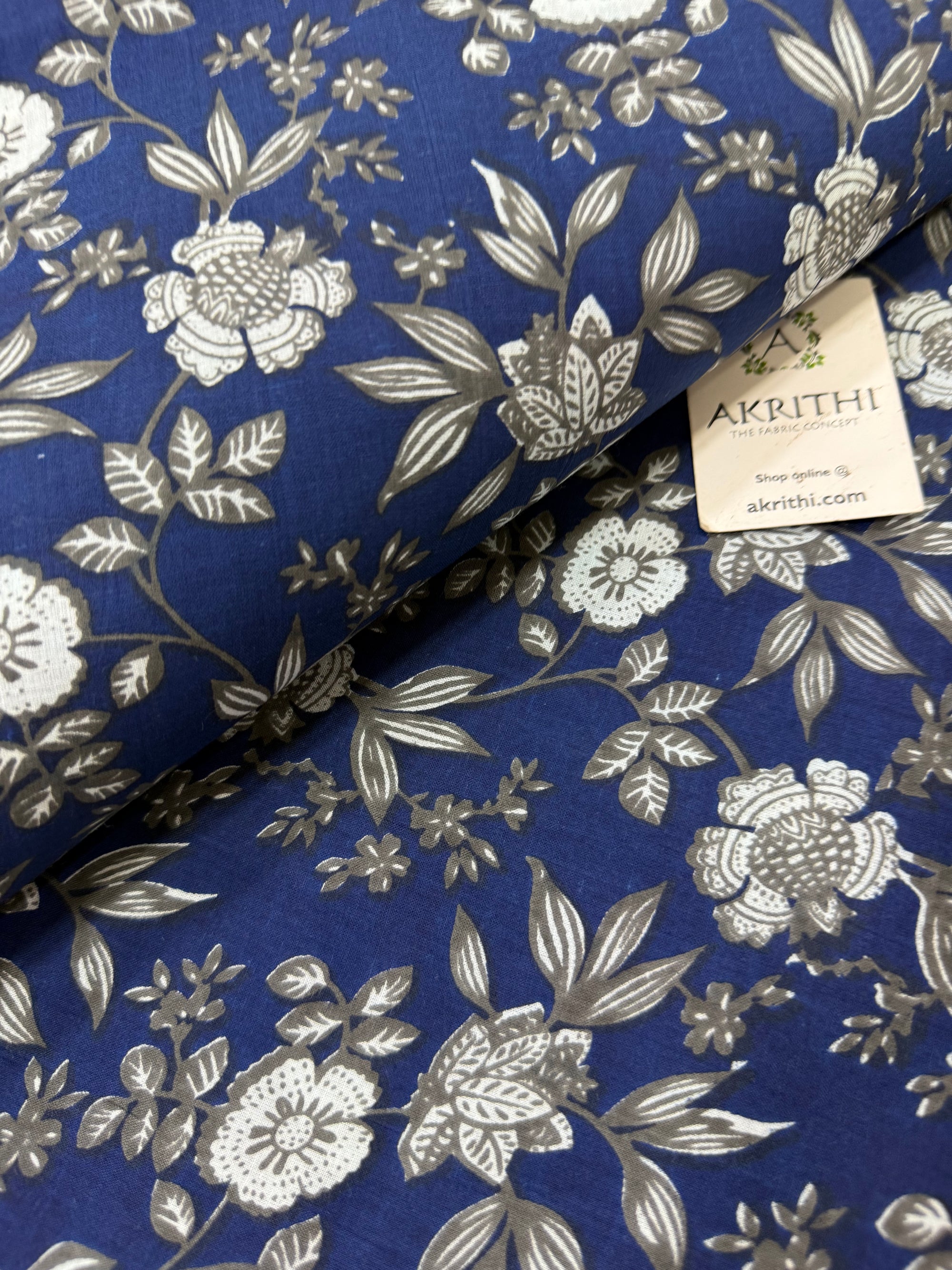 Printed pure cotton fabric