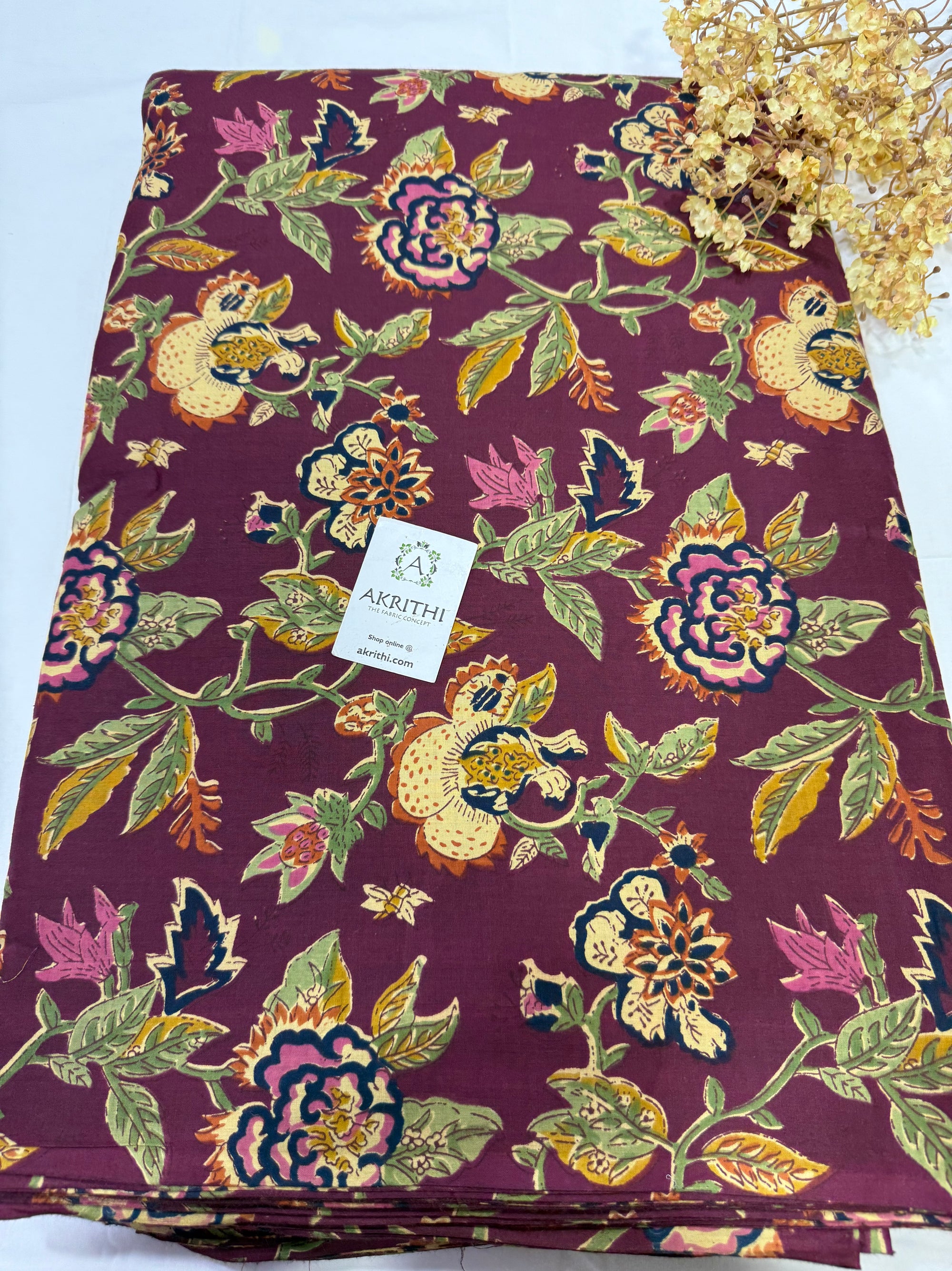 Printed pure cotton fabric