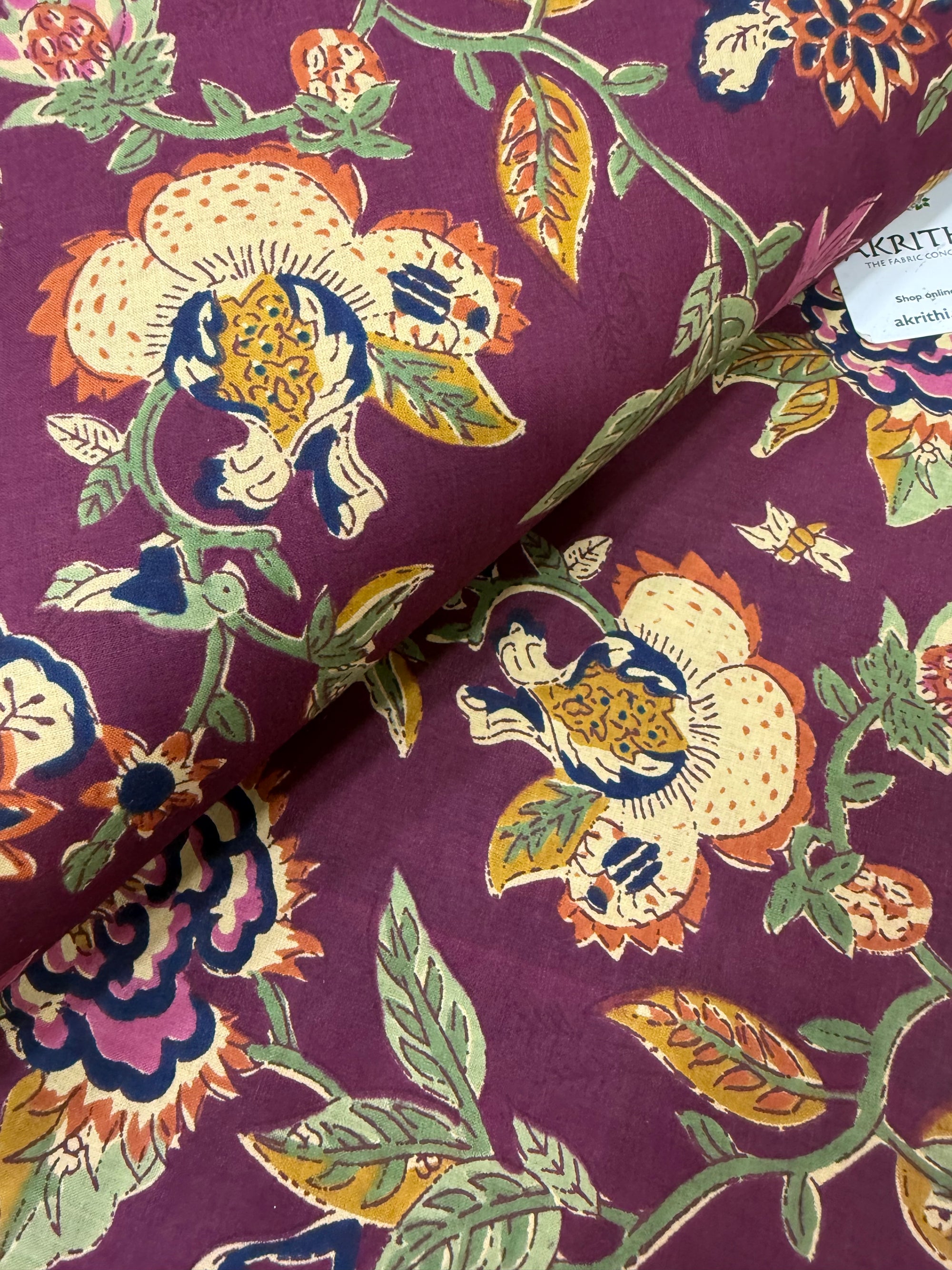 Printed pure cotton fabric