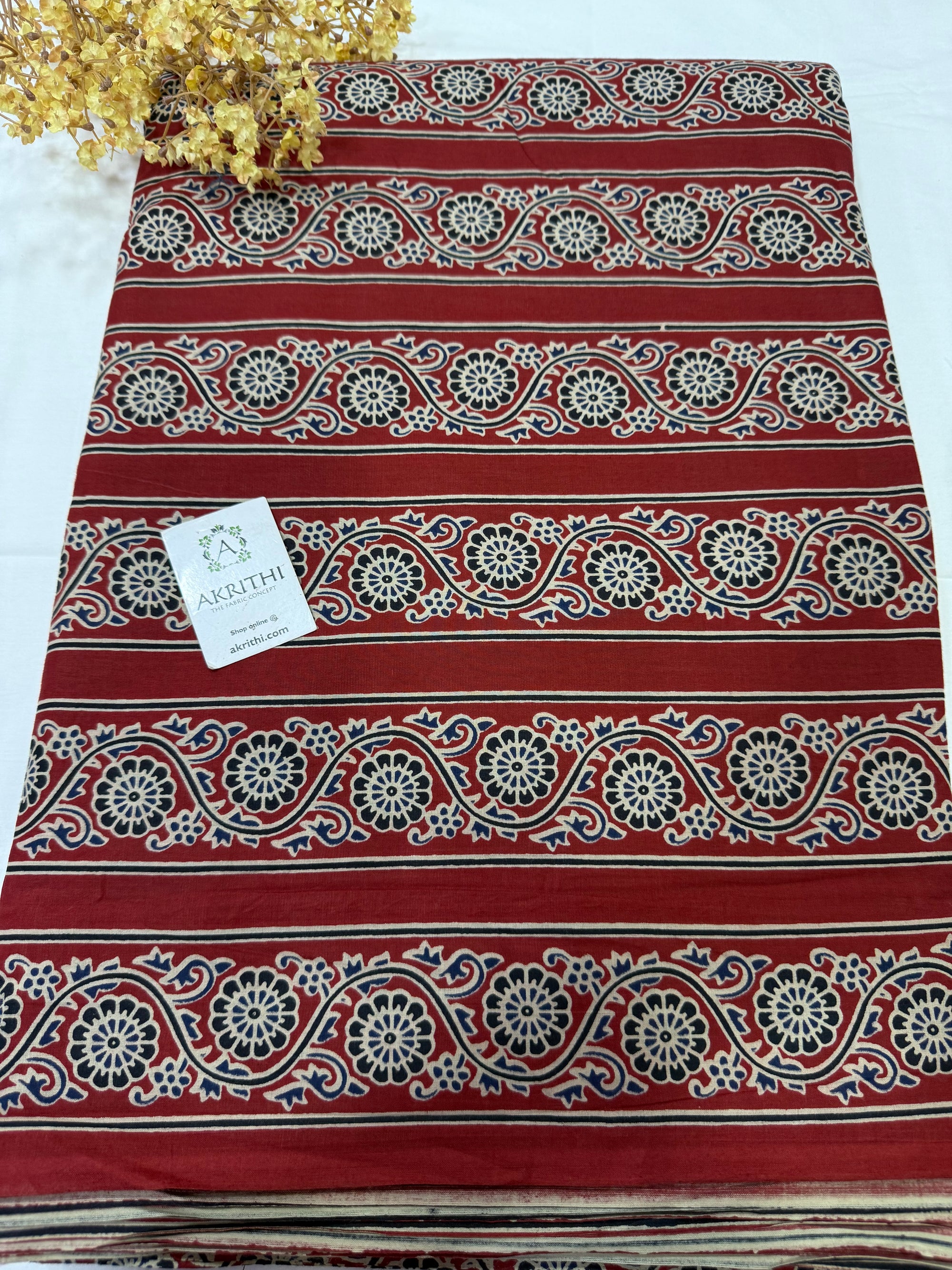 Printed pure cotton fabric