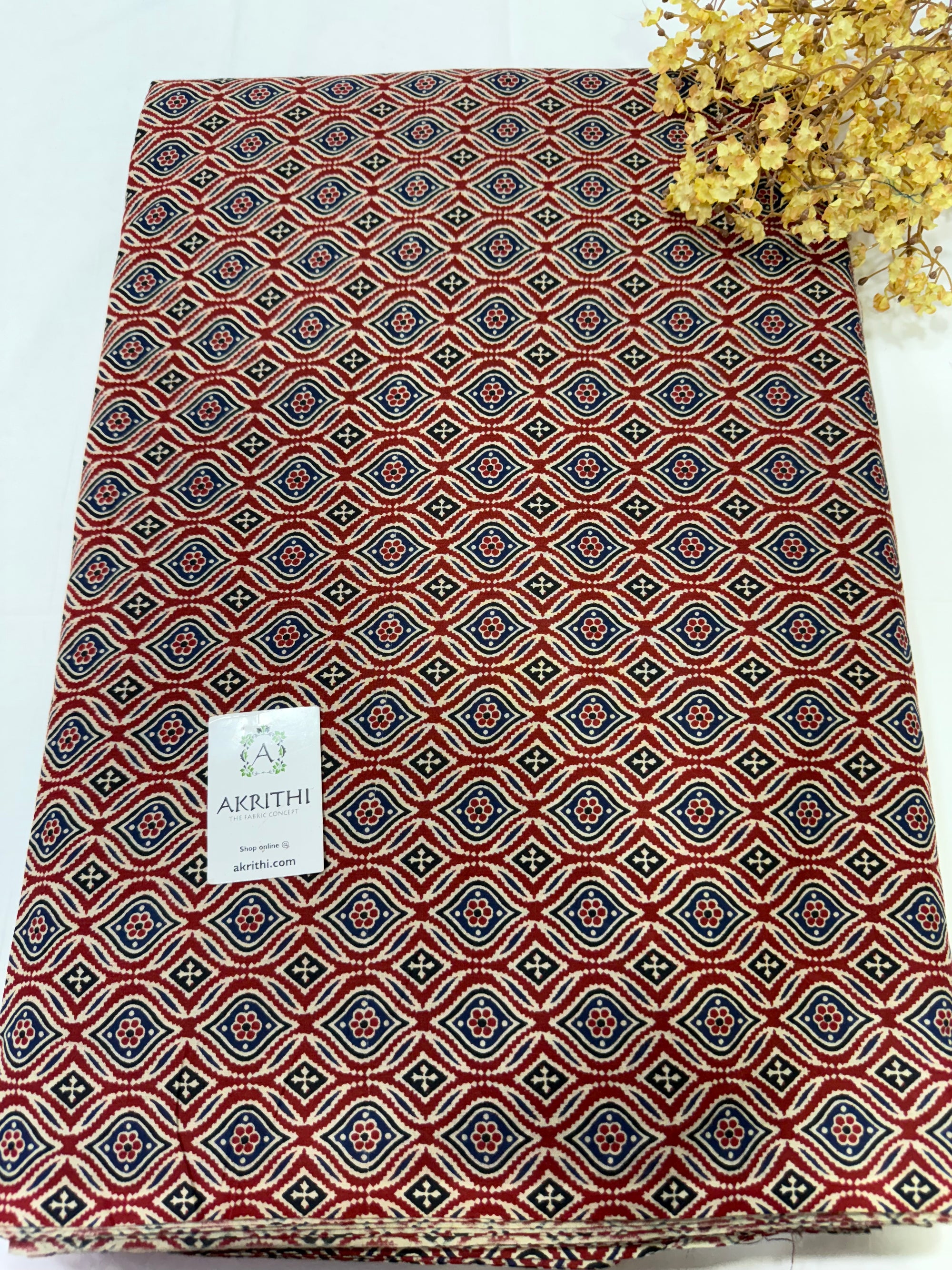 Printed pure cotton fabric