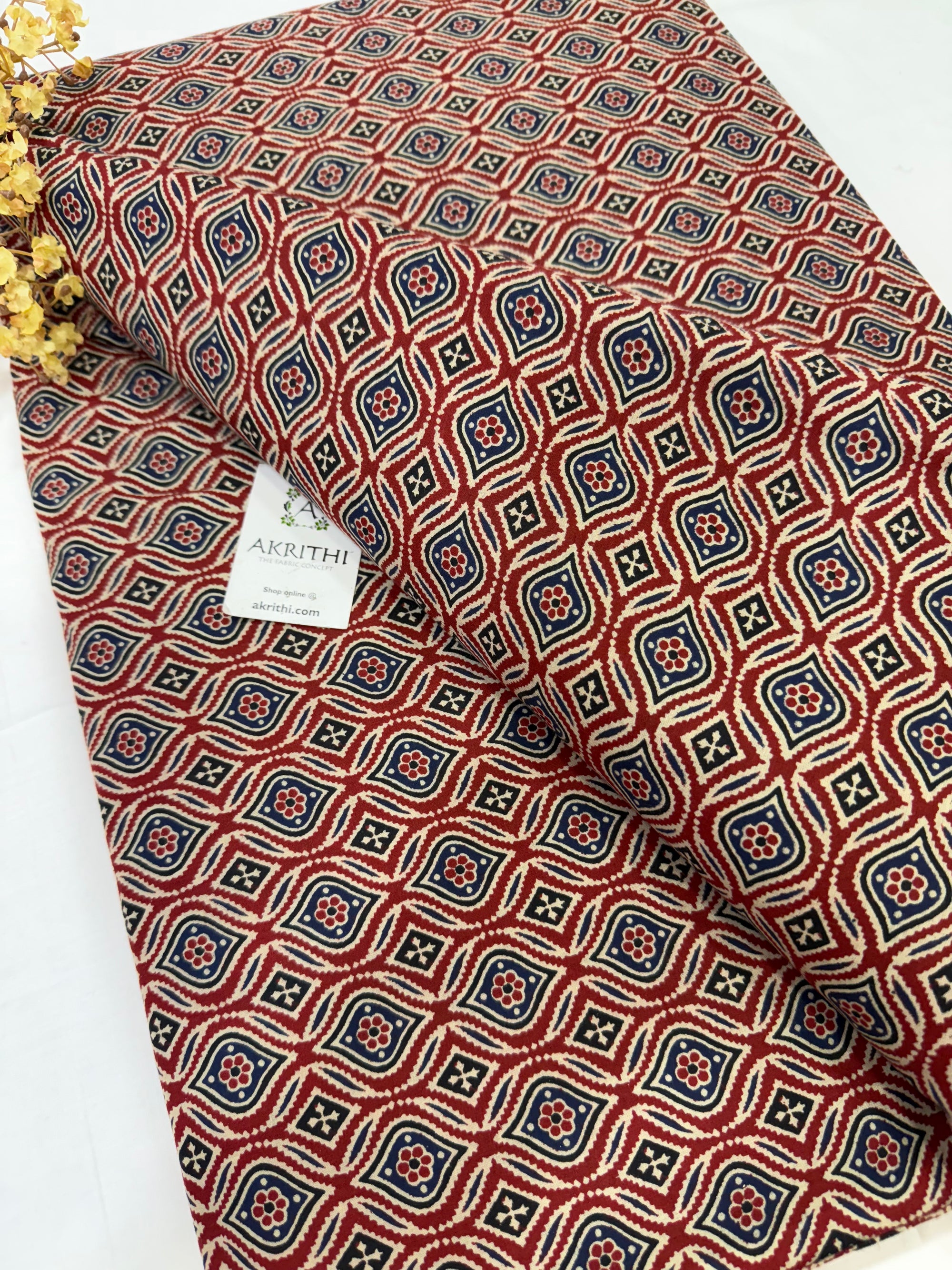 Printed pure cotton fabric