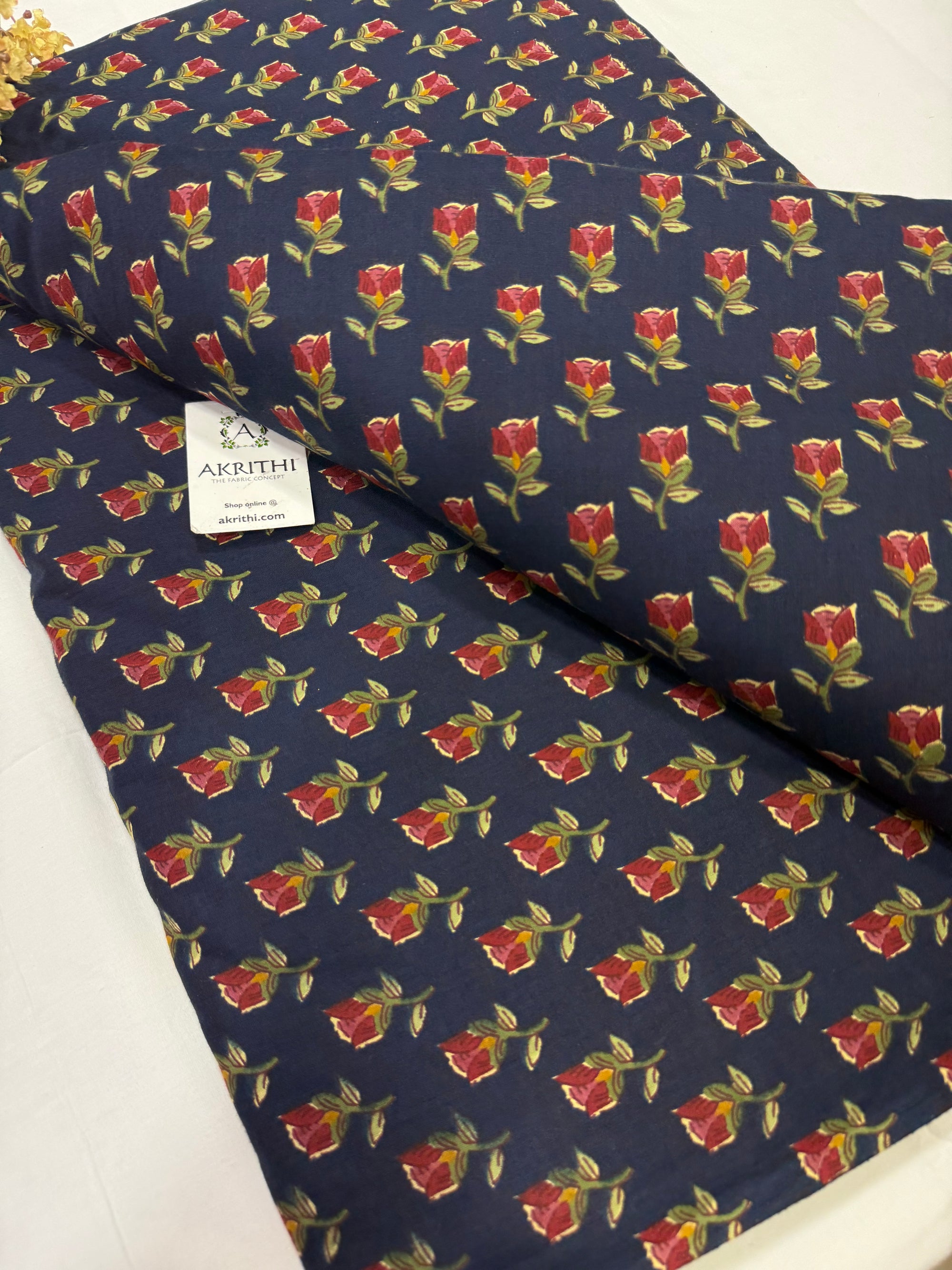 Printed pure cotton fabric