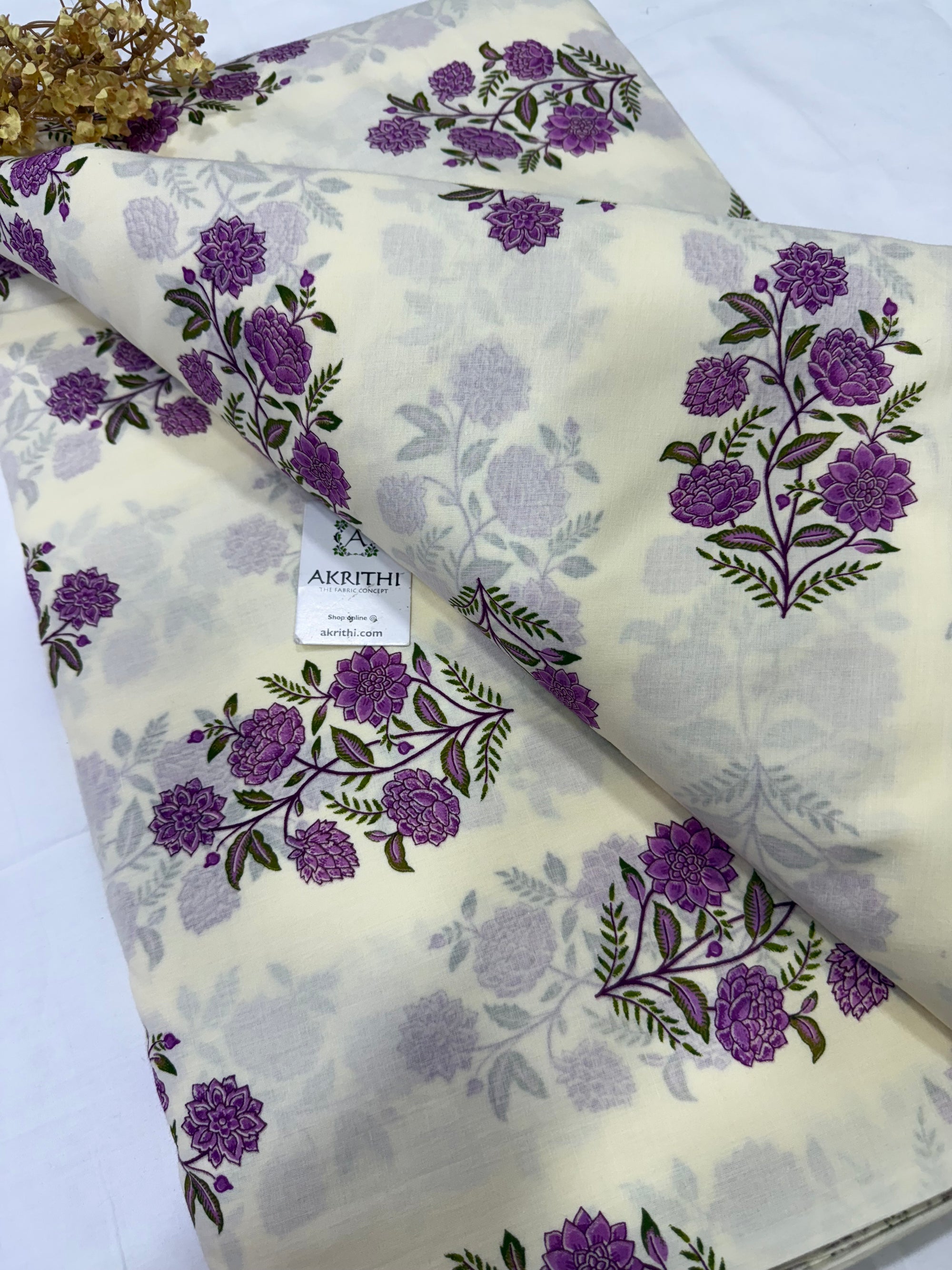 Printed pure cotton fabric