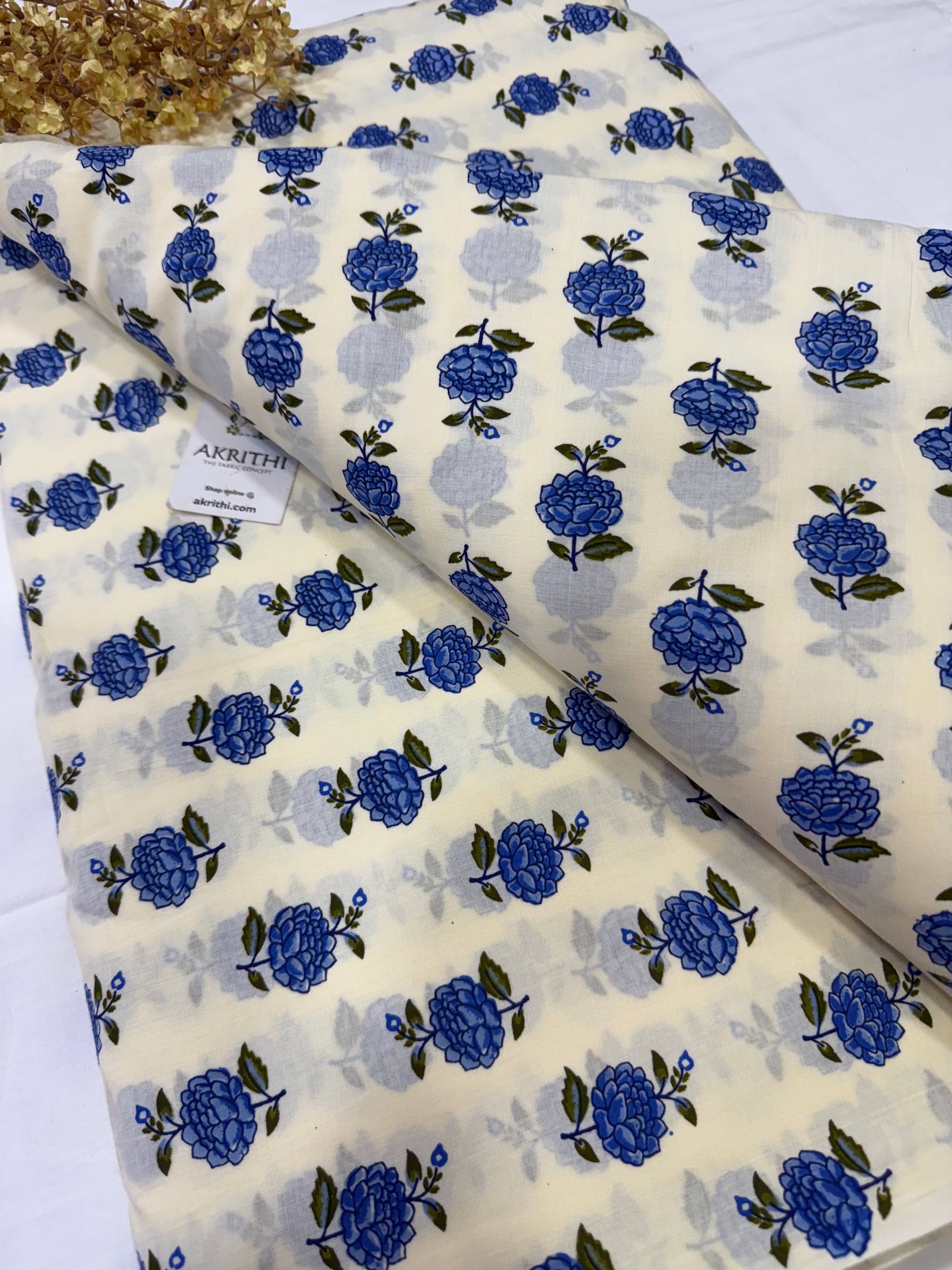 Printed pure cotton fabric