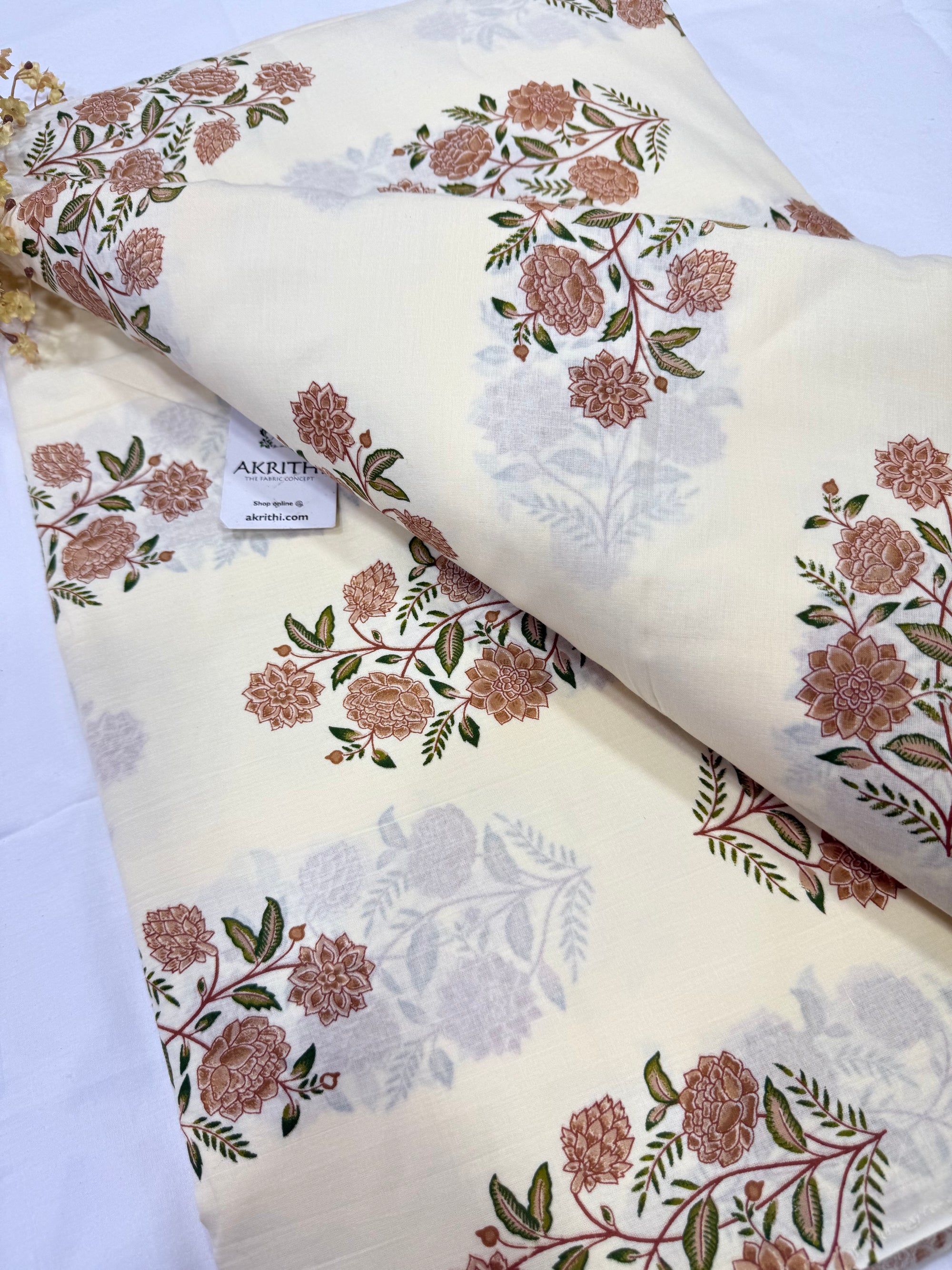 Printed pure cotton fabric
