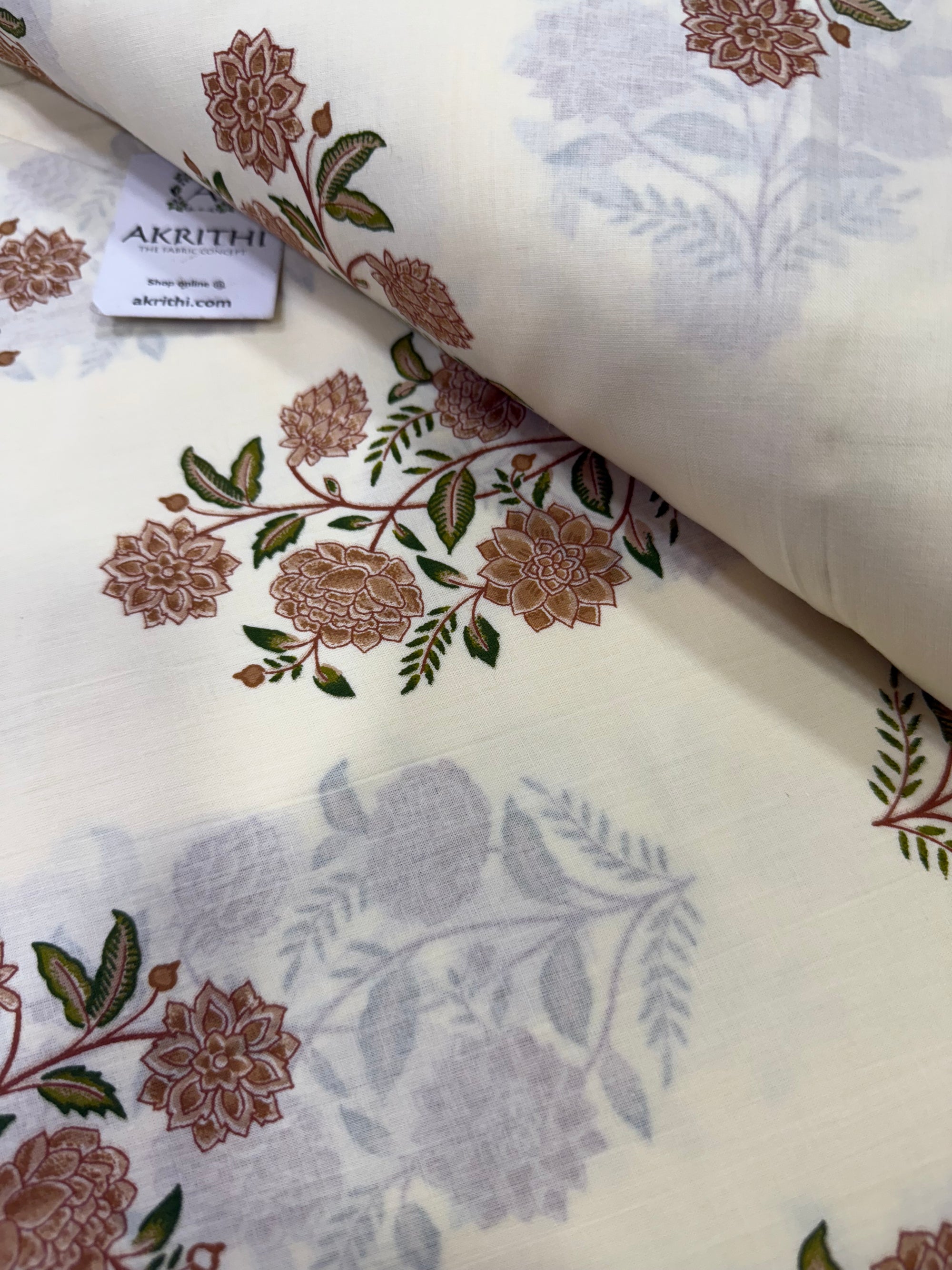 Printed pure cotton fabric
