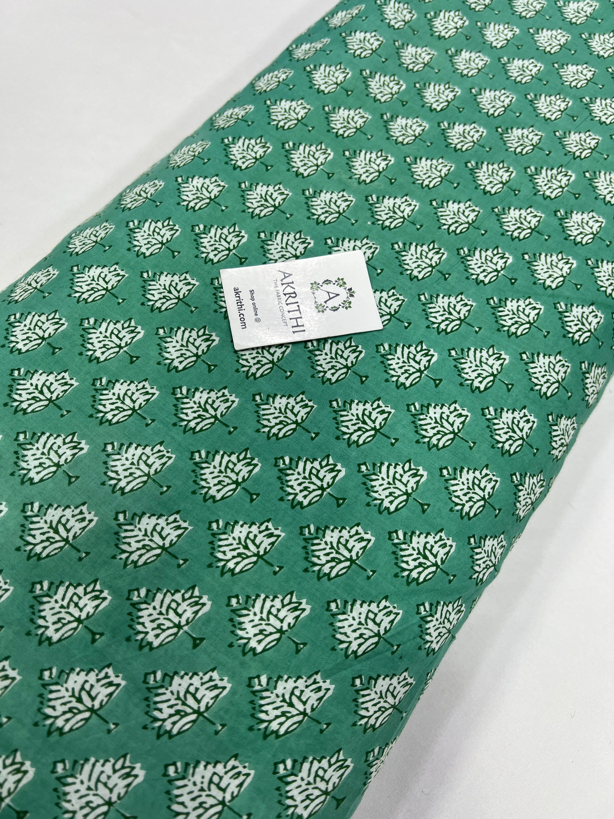 Printed pure cotton fabric