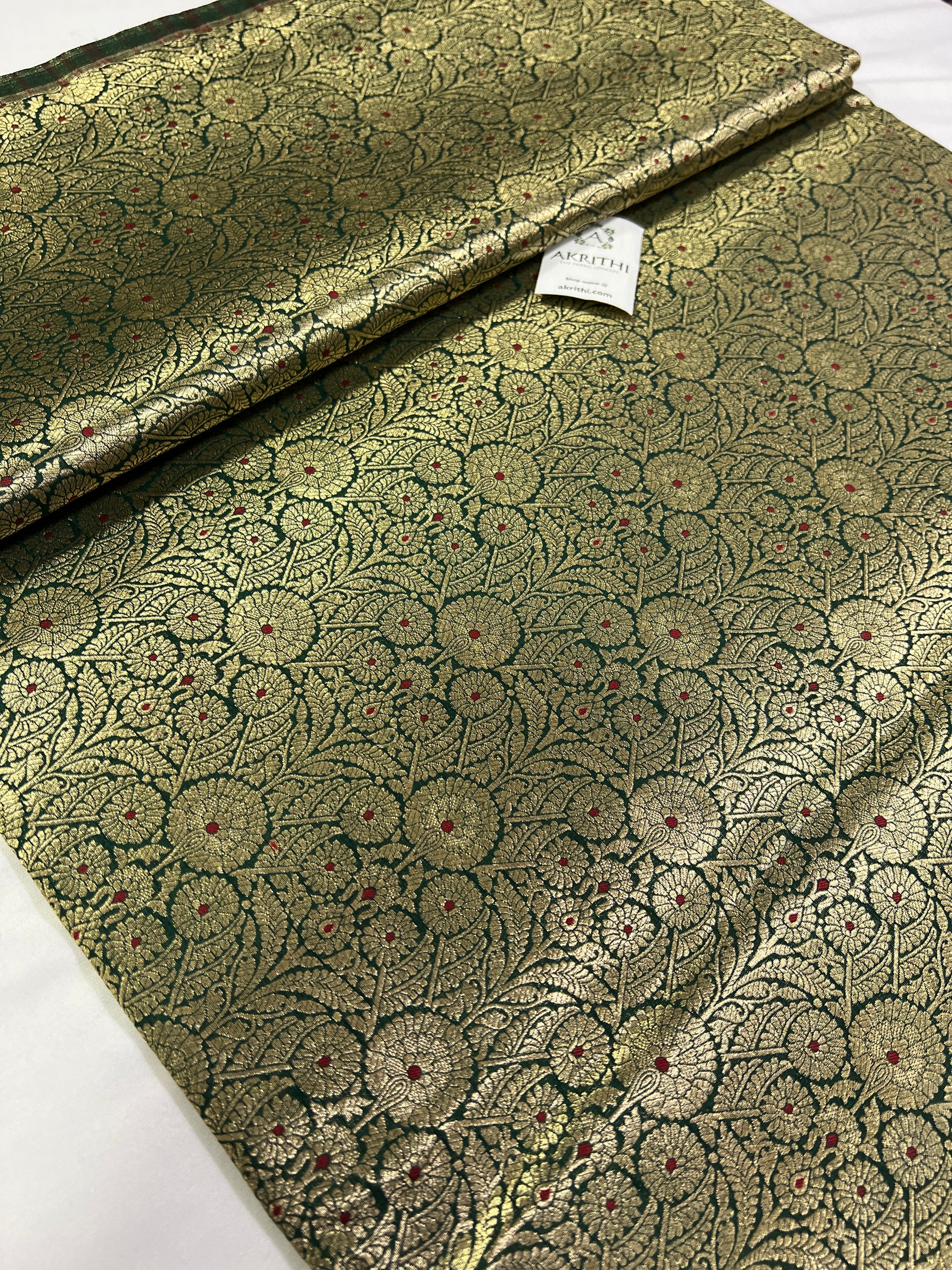 Handloom Banarasi brocade fabric