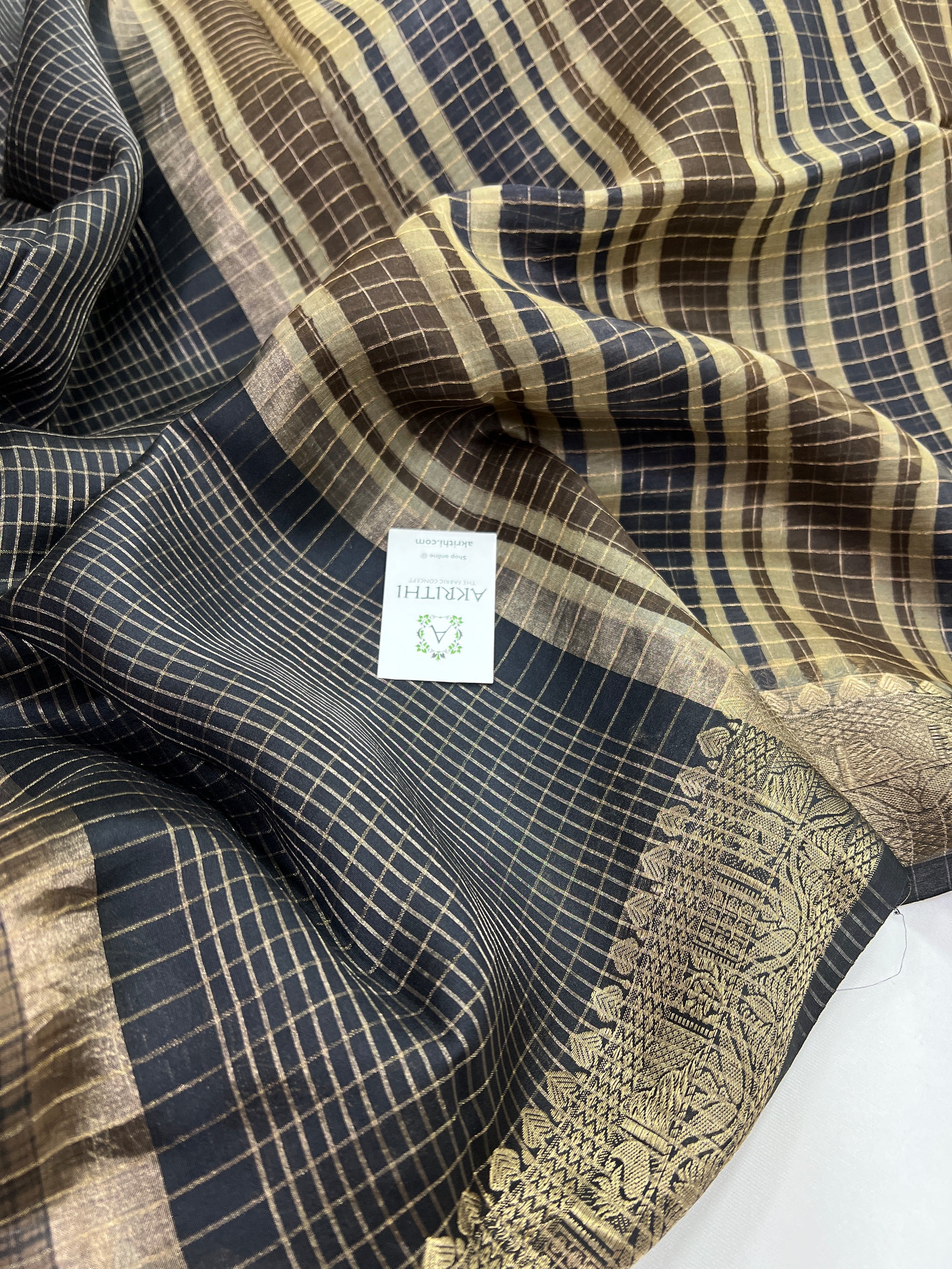 Hand brushed pure silk organza saree