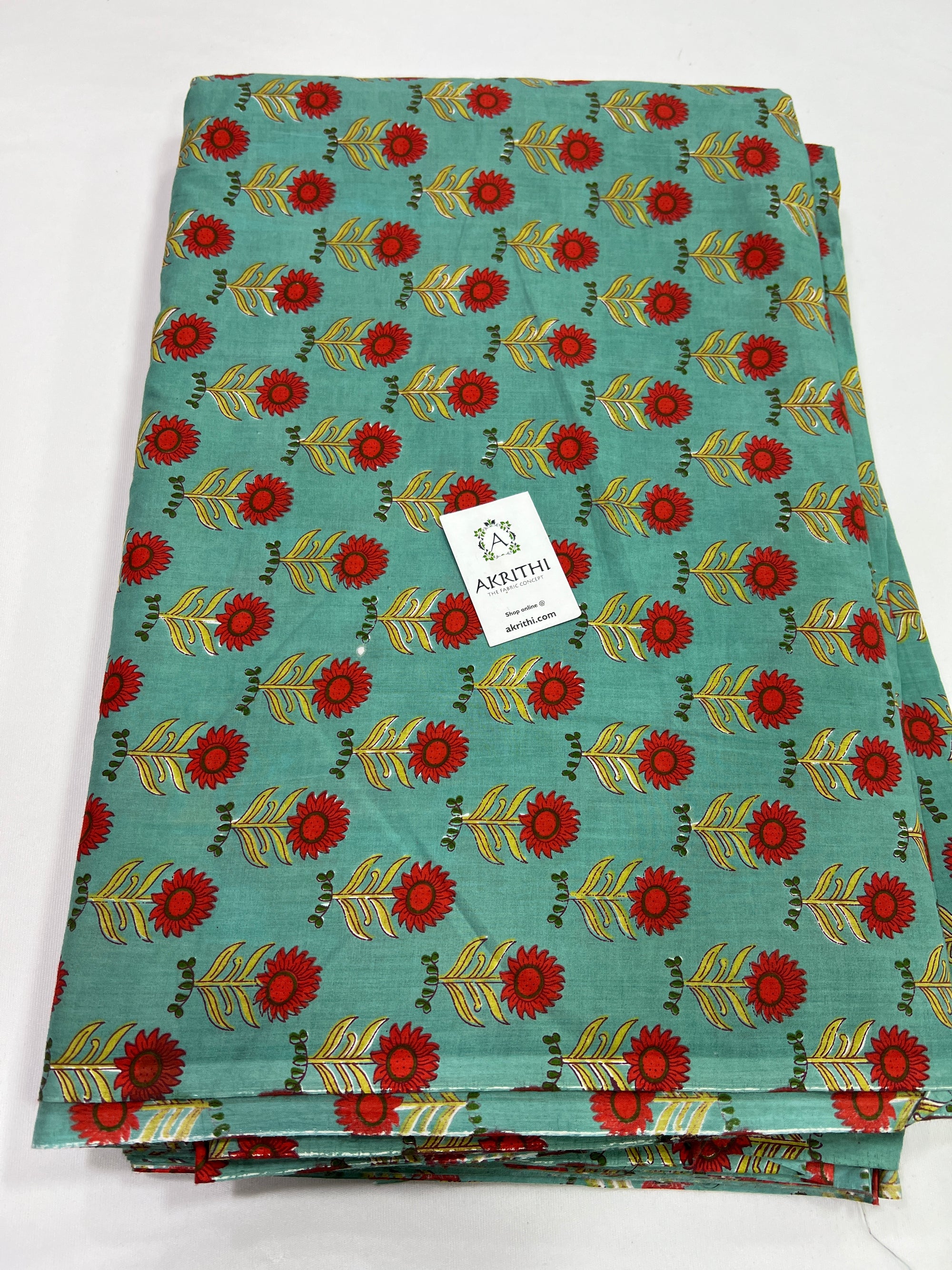 Printed pure cotton fabric