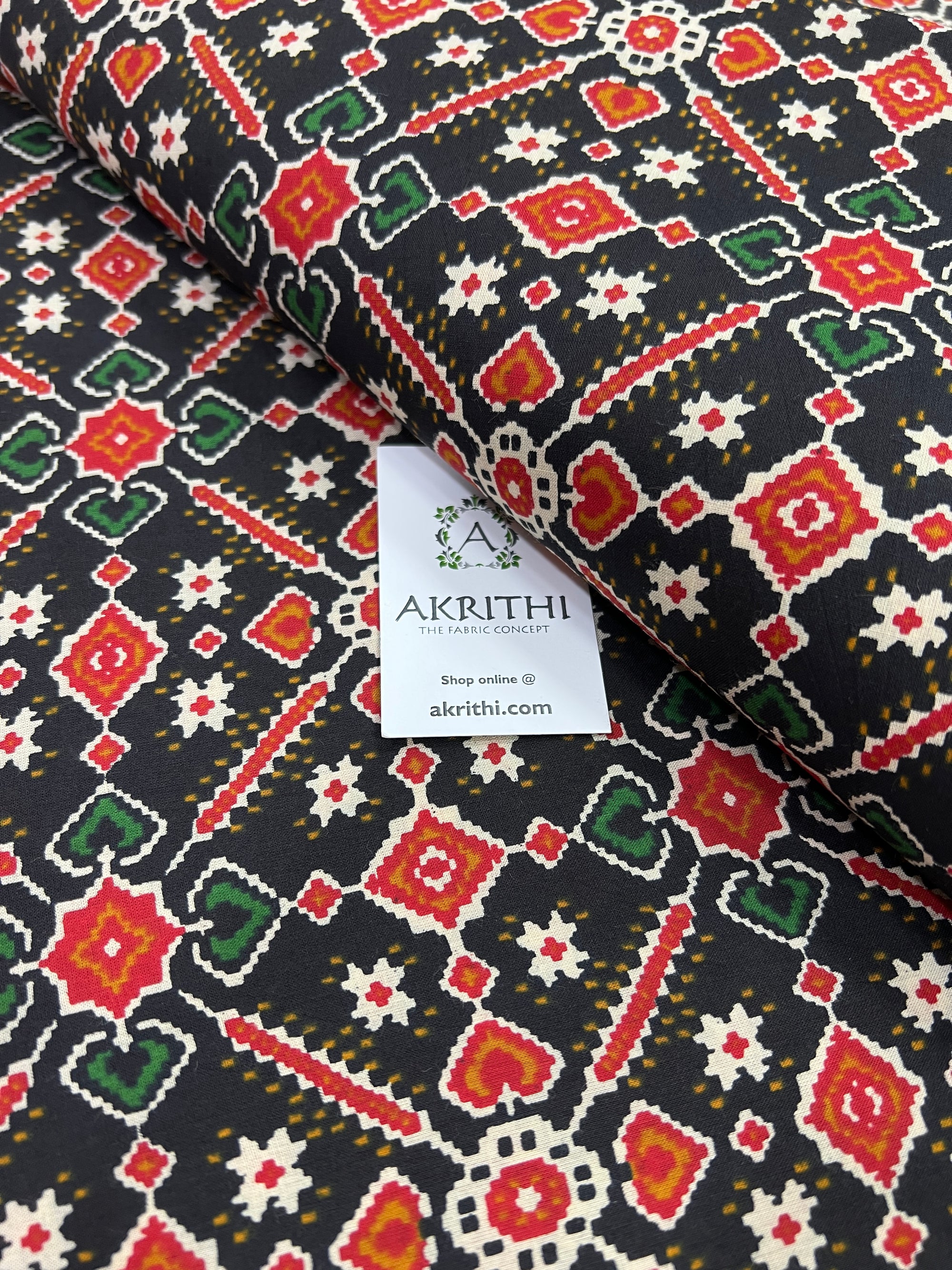 Printed pure cotton fabric