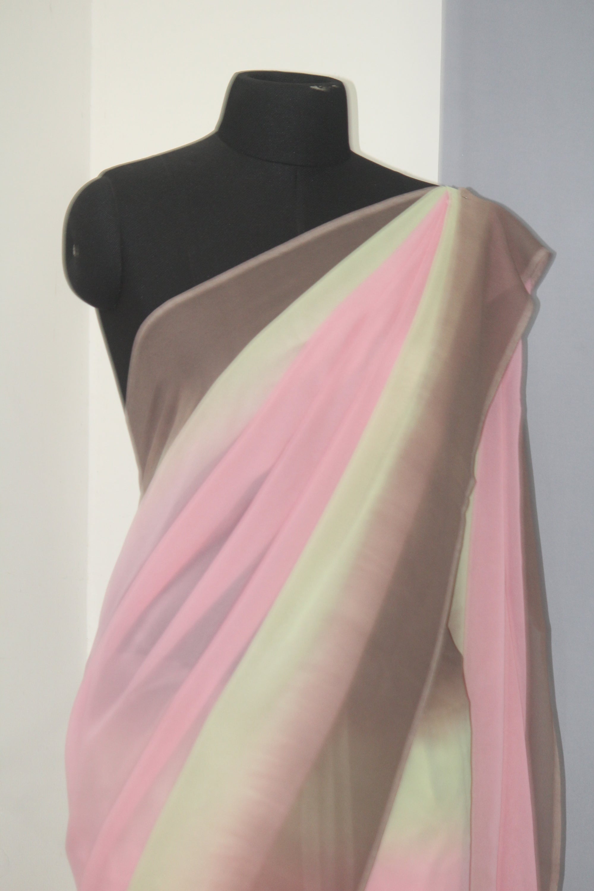 Shaded georgette saree