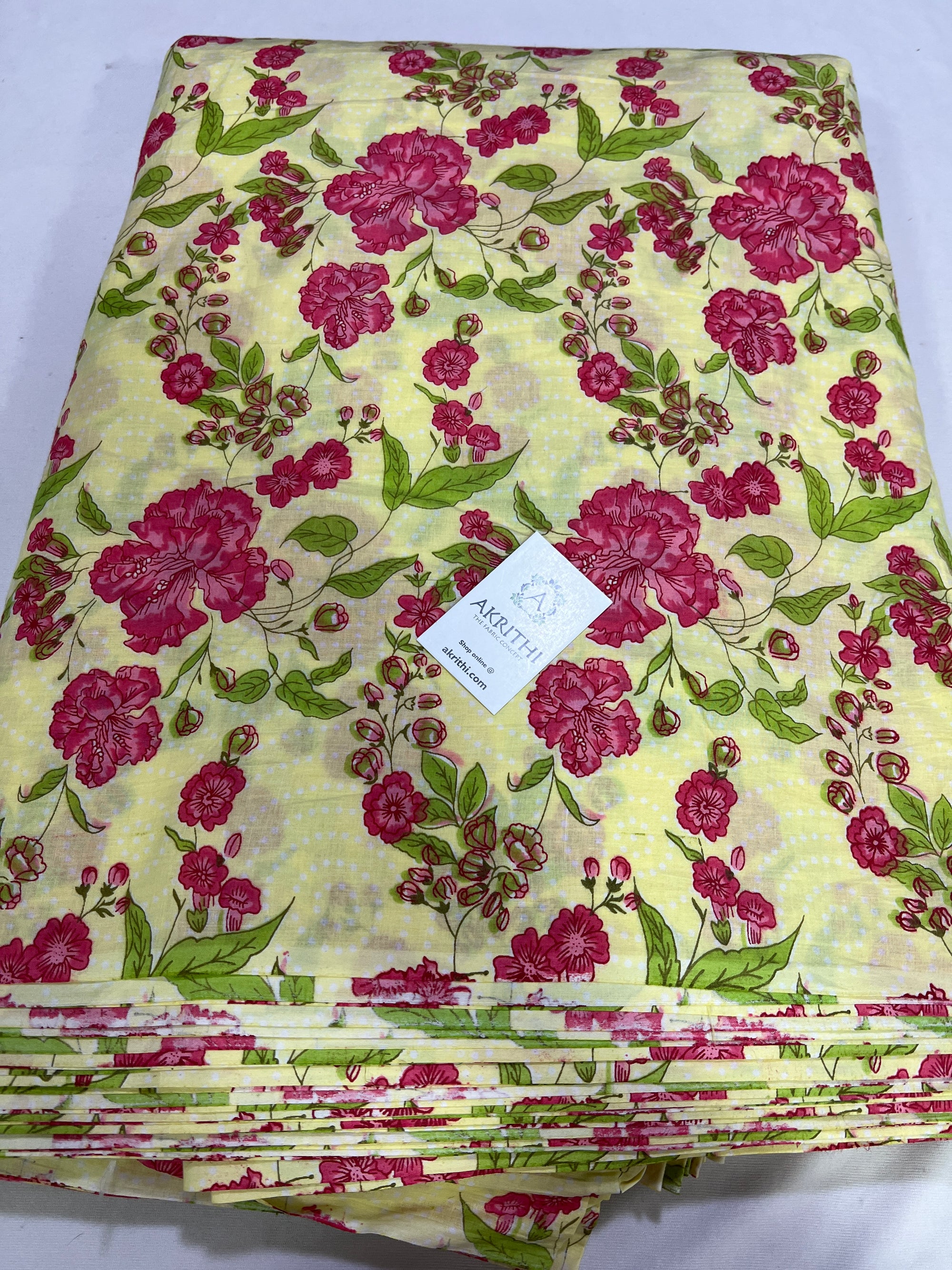 Printed pure cotton fabric