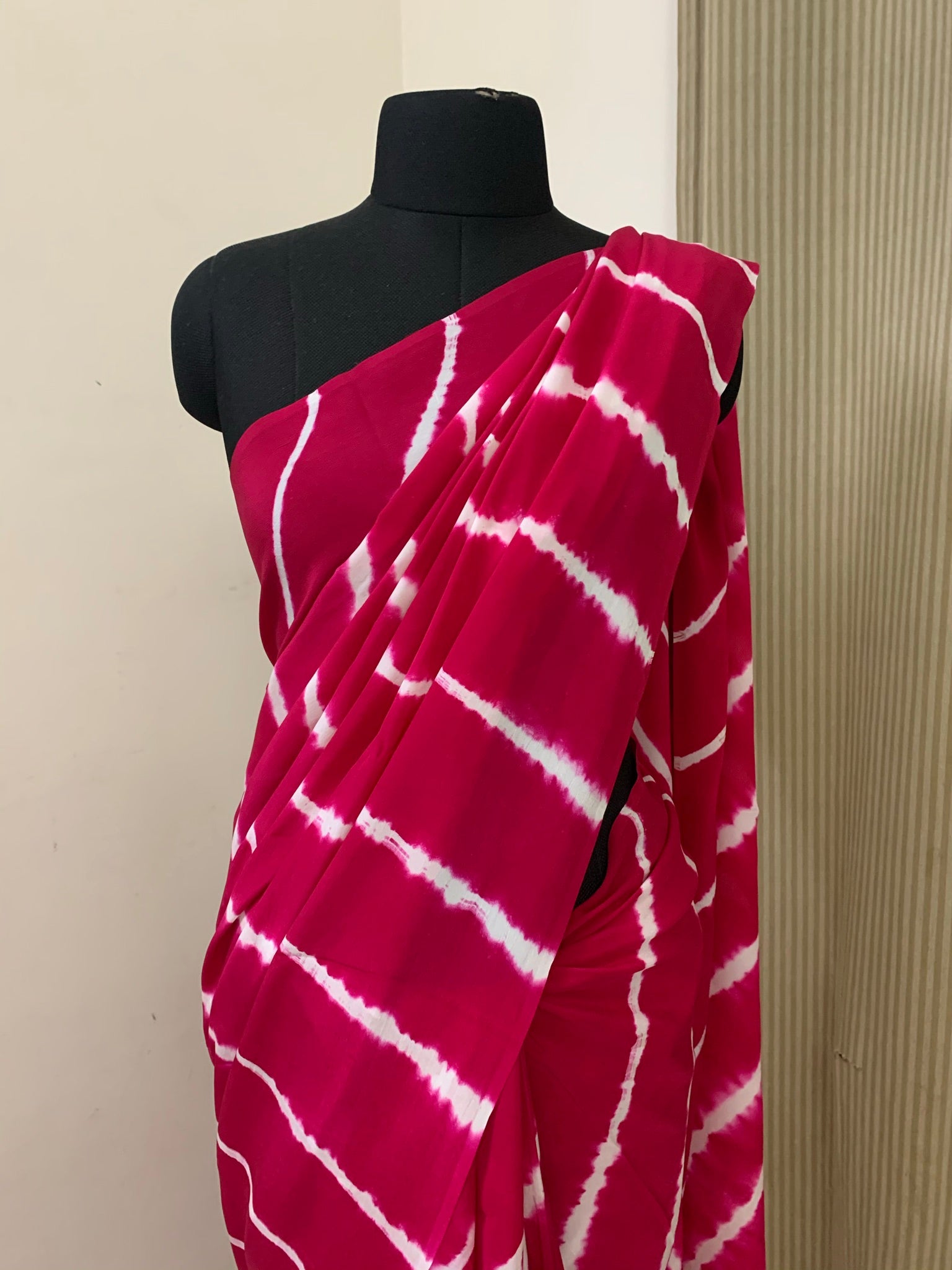 Leheriya pure silk crepe saree