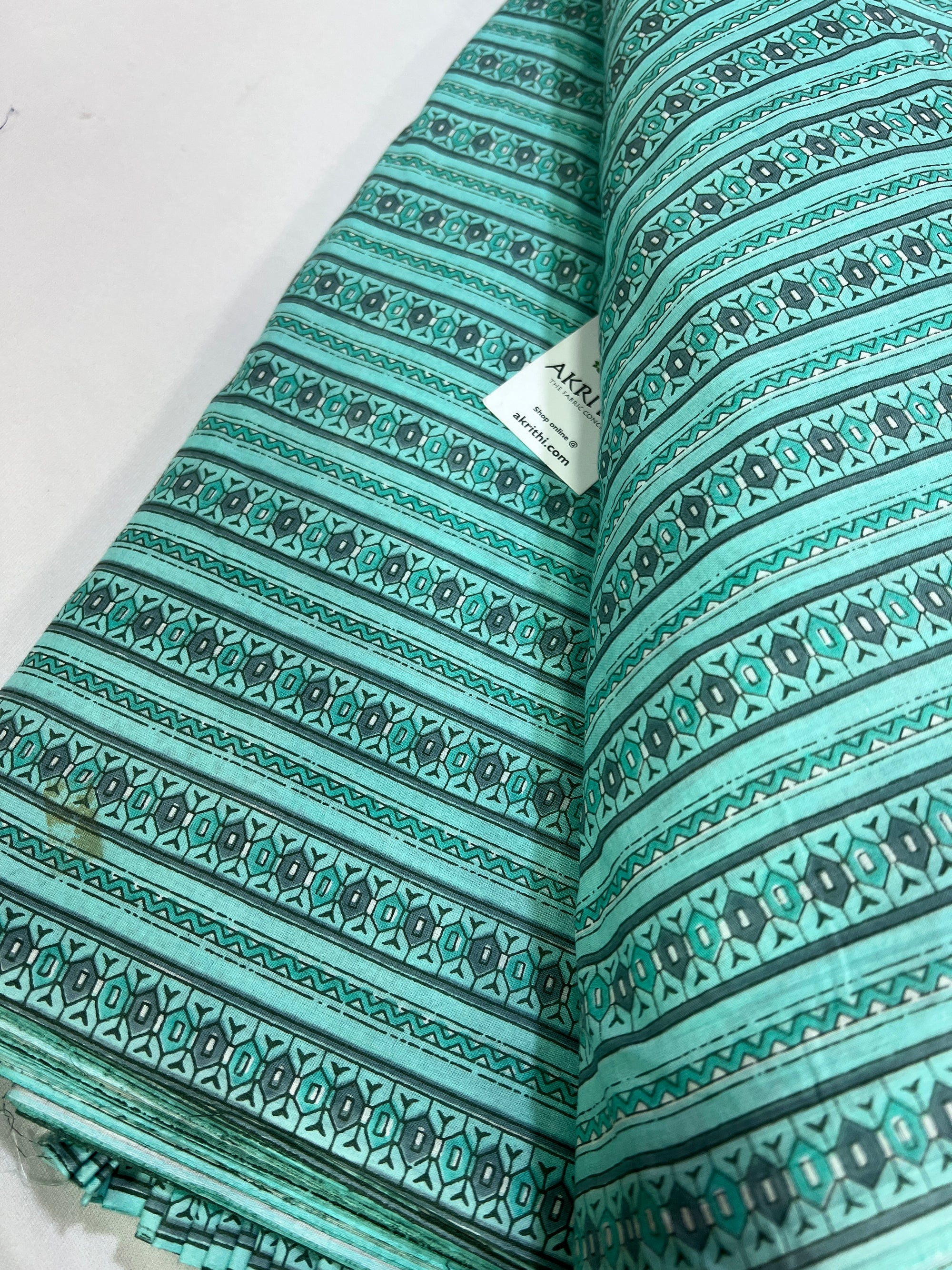 Printed pure cotton fabric
