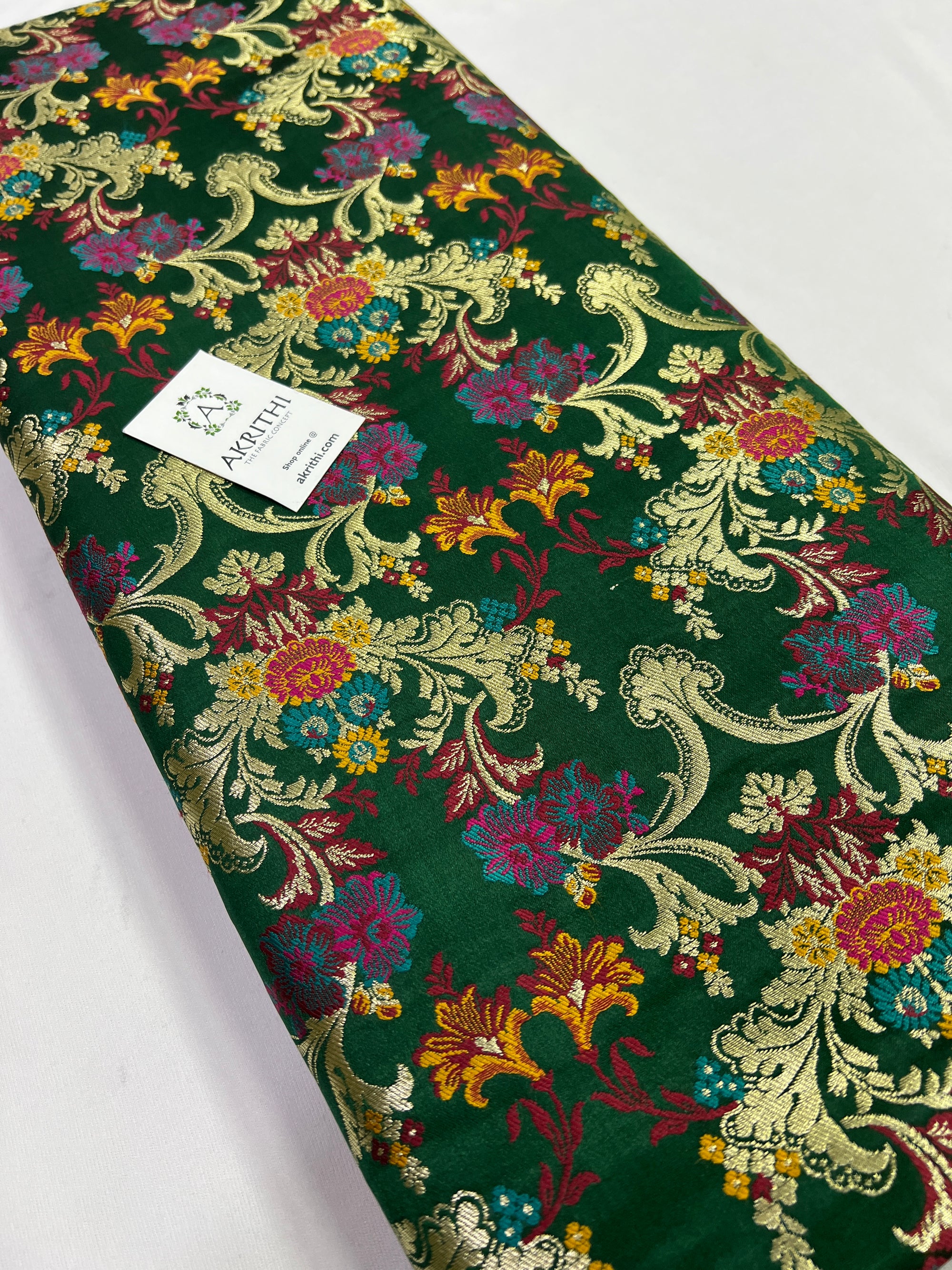 Banarasi kimkhab fabric