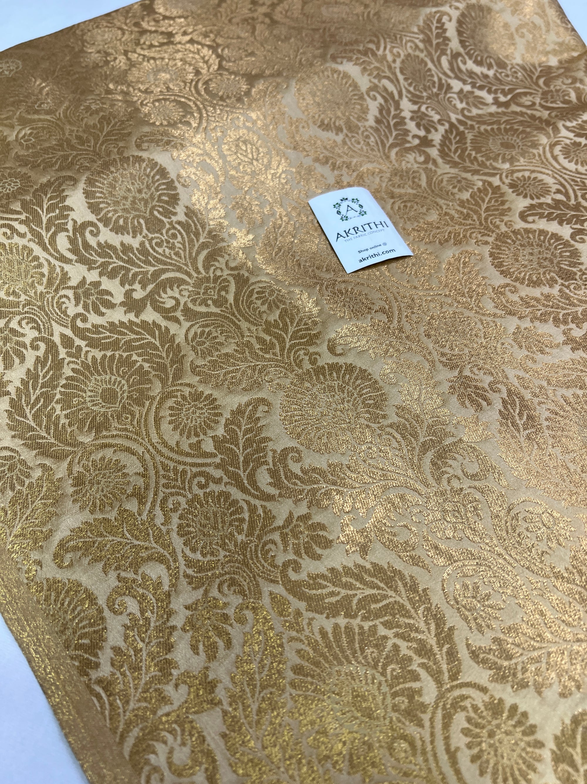 Handloom Banarasi brocade fabric