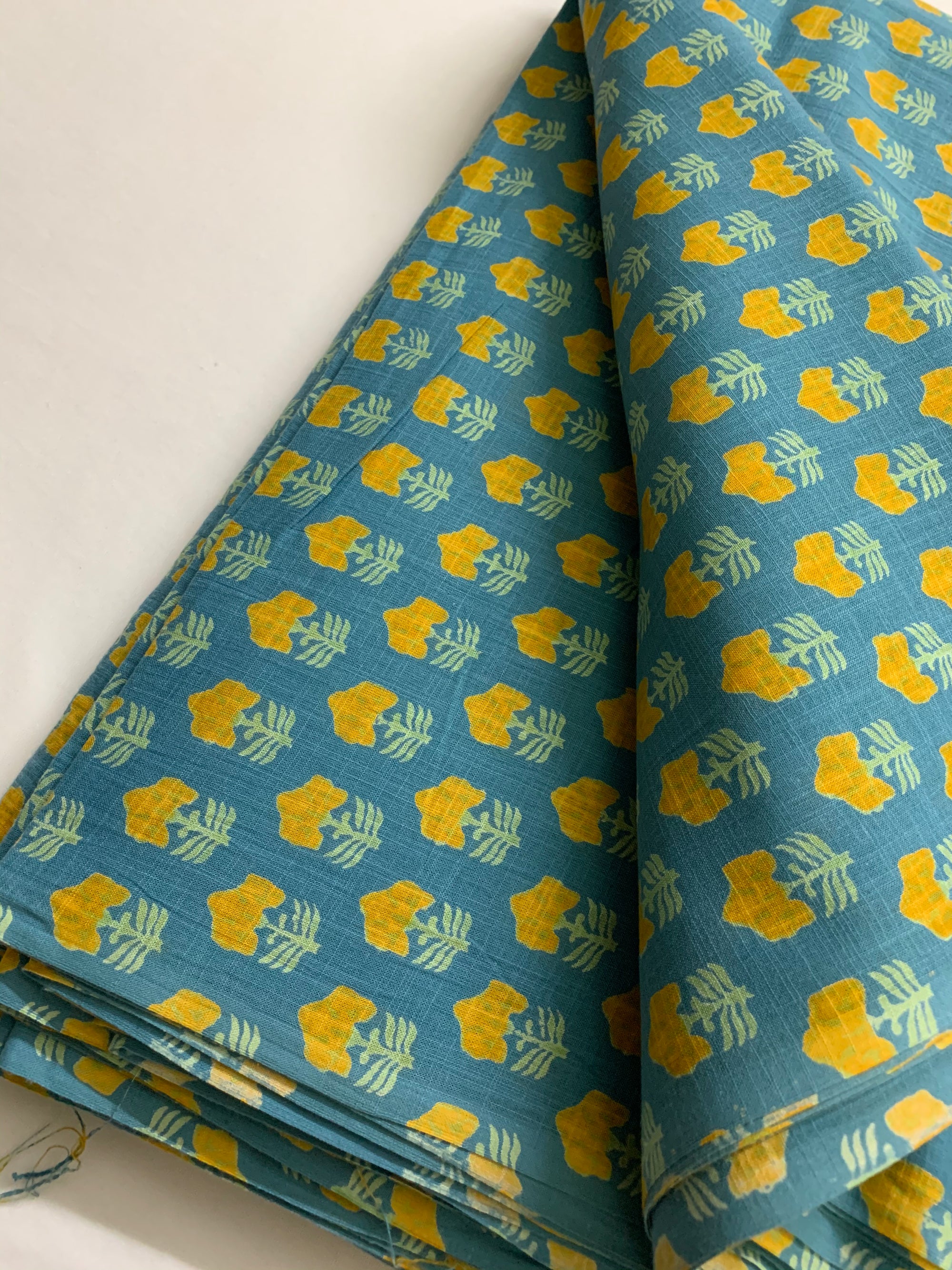 Printed pure slub cotton fabric
