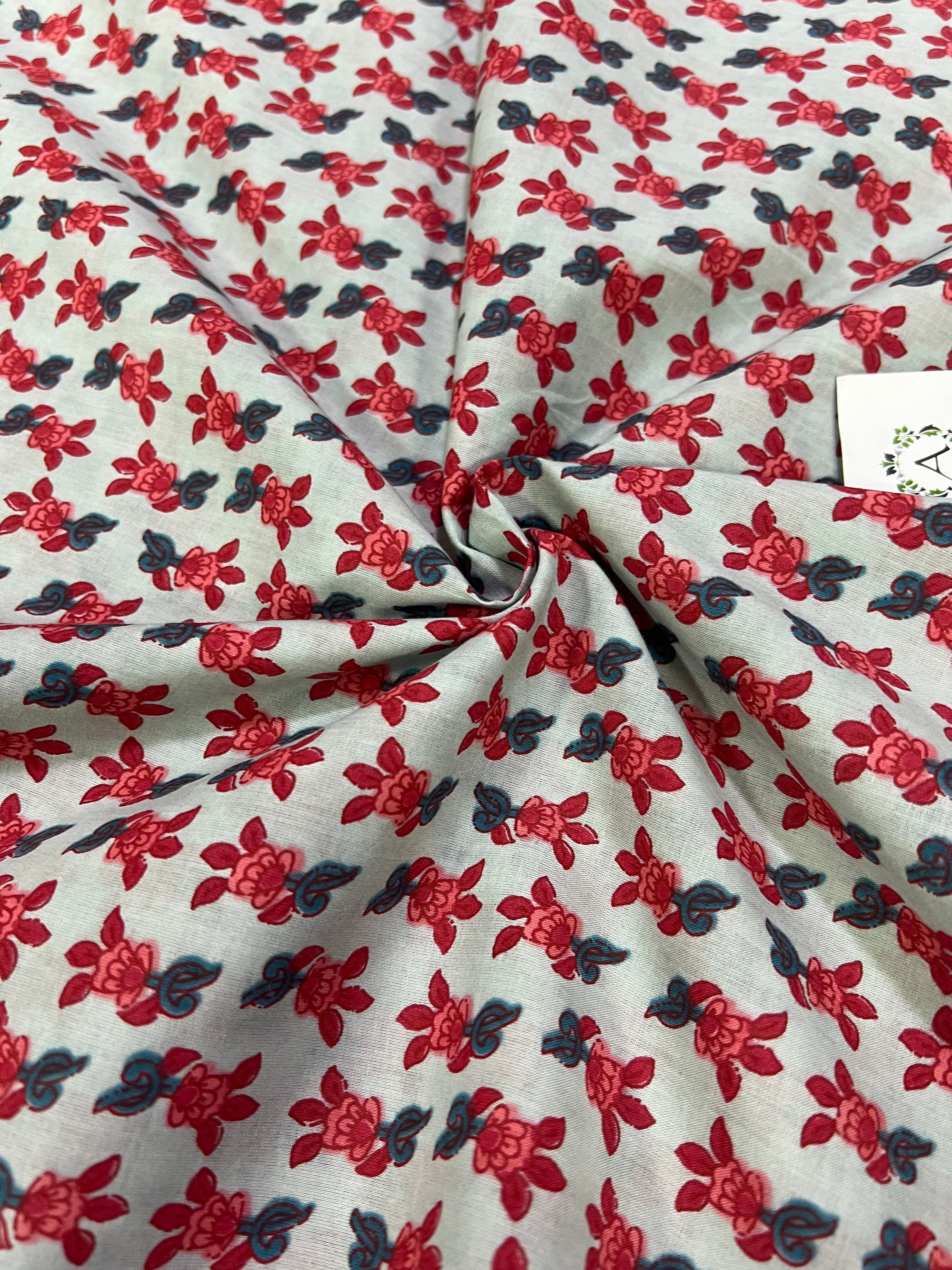 Printed pure cotton fabric