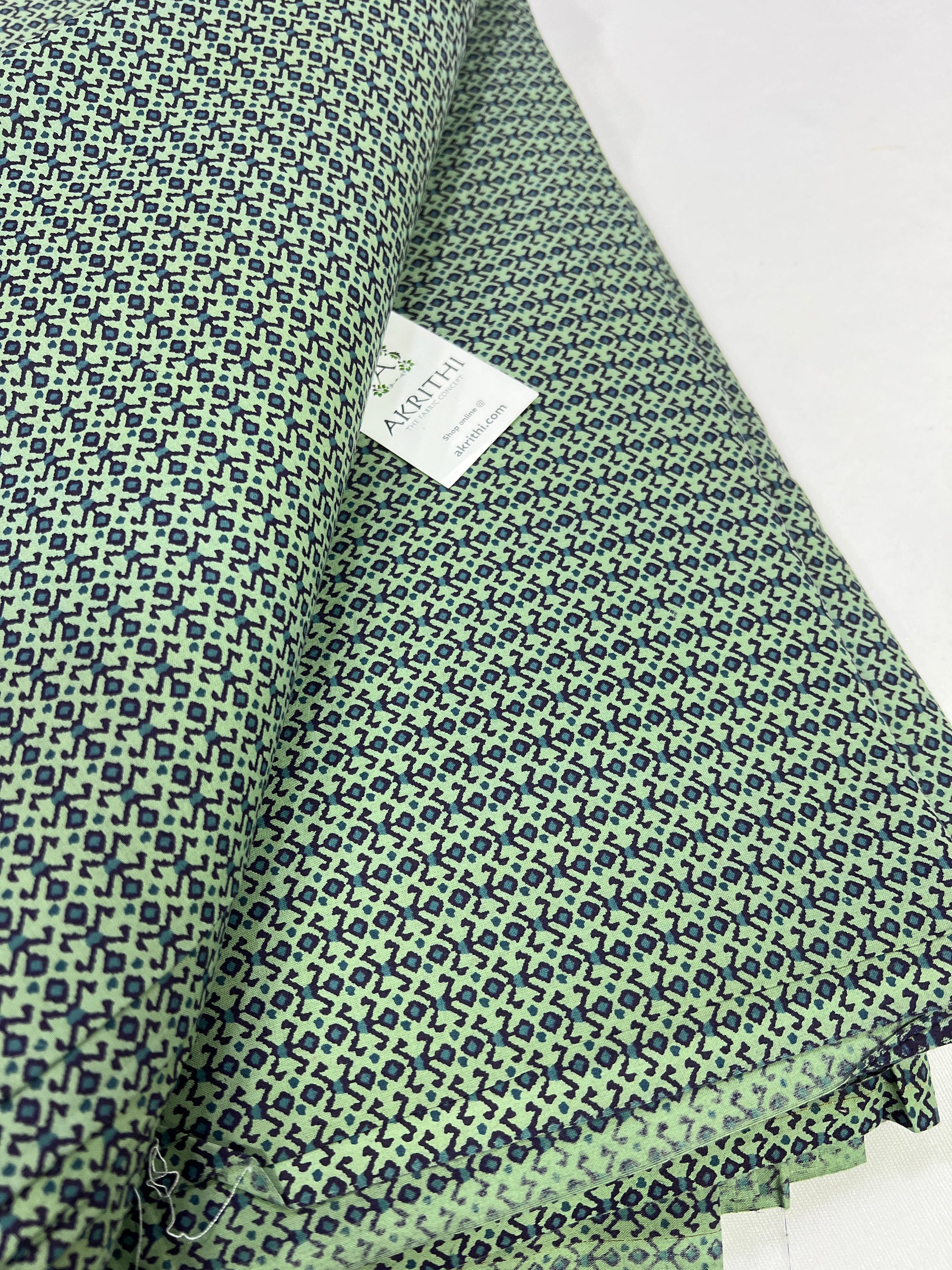 Printed pure cotton fabric