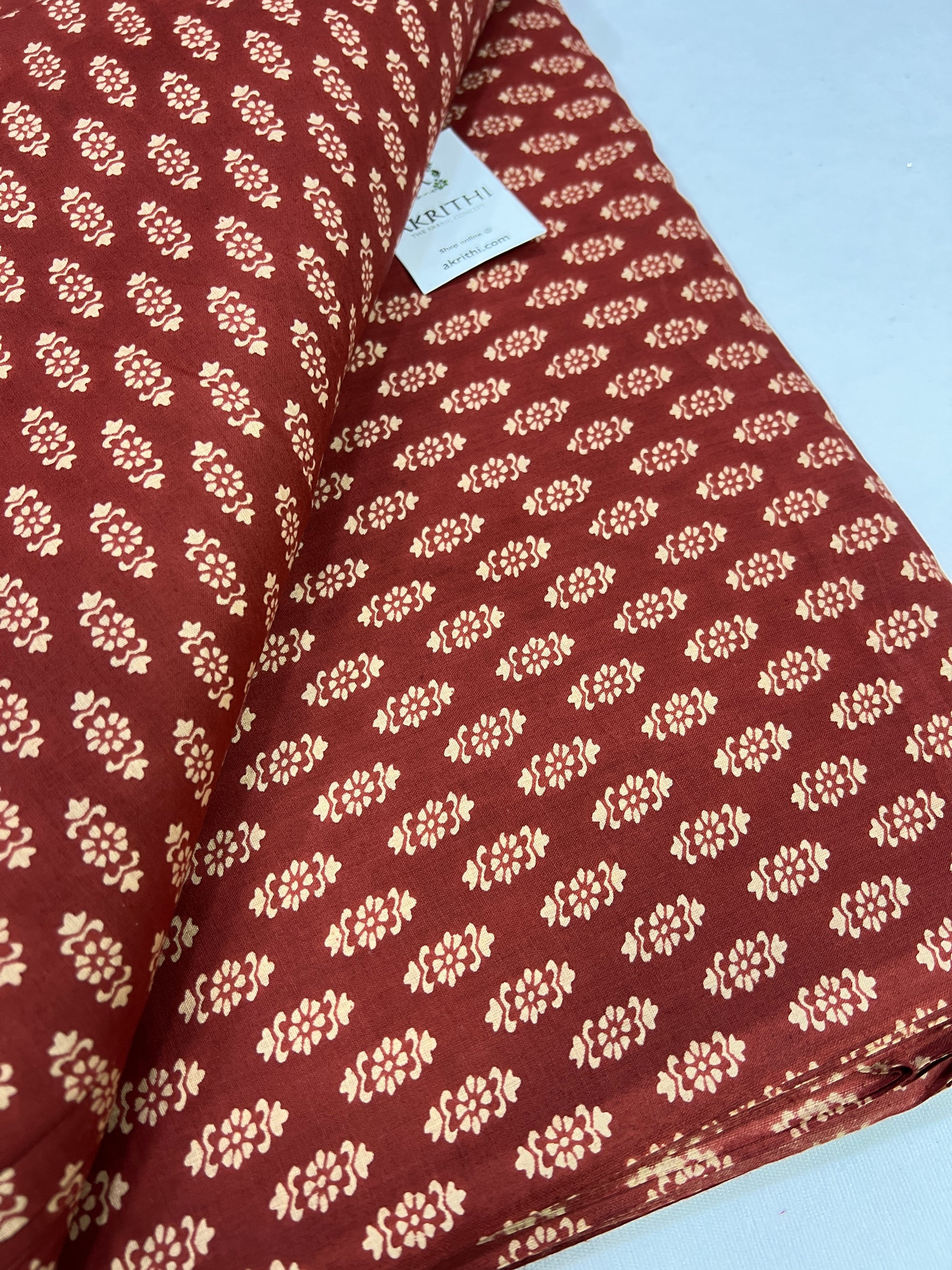 Printed pure cotton fabric