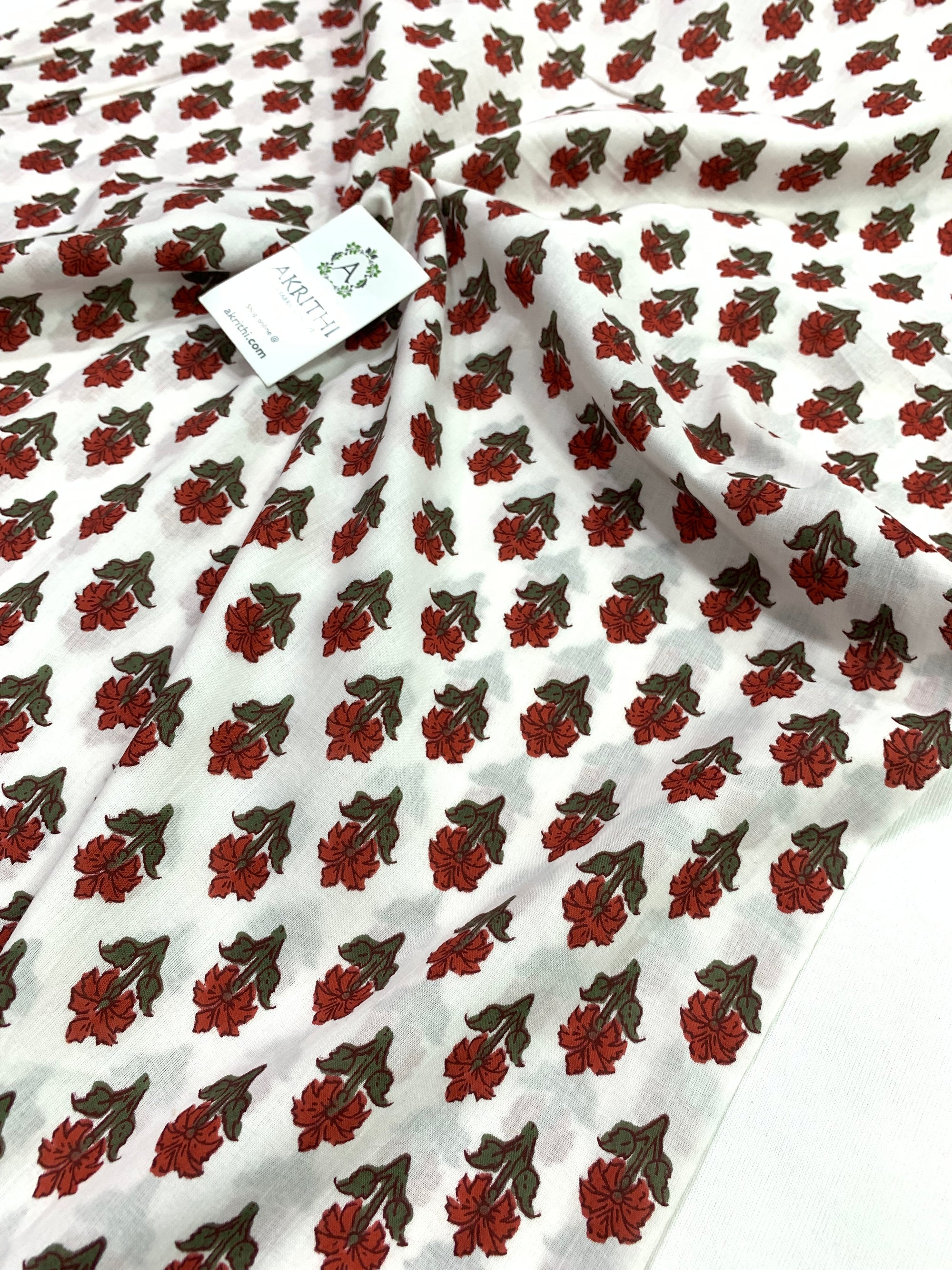 Printed pure cotton fabric