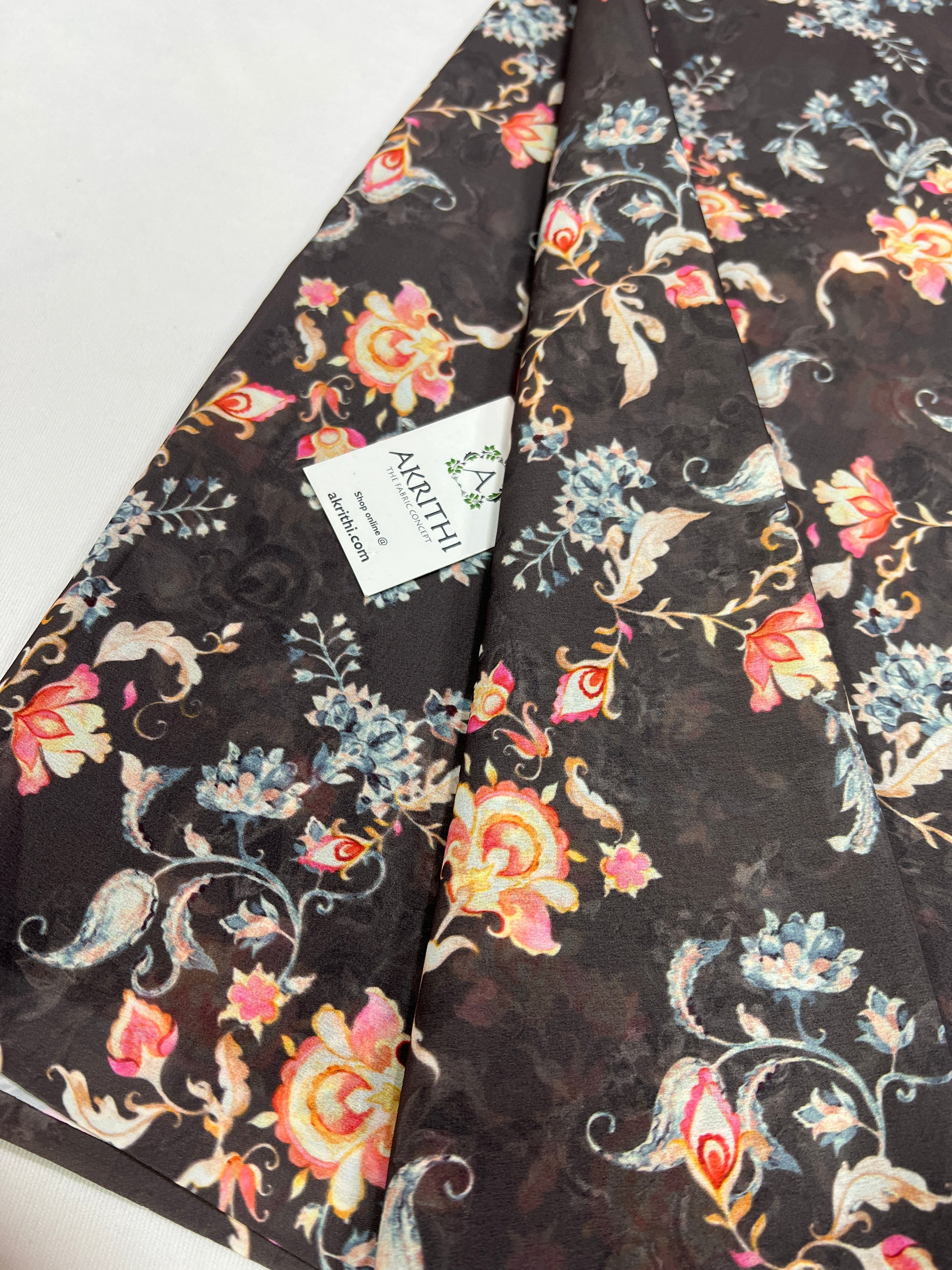 Digital floral printed georgette fabric