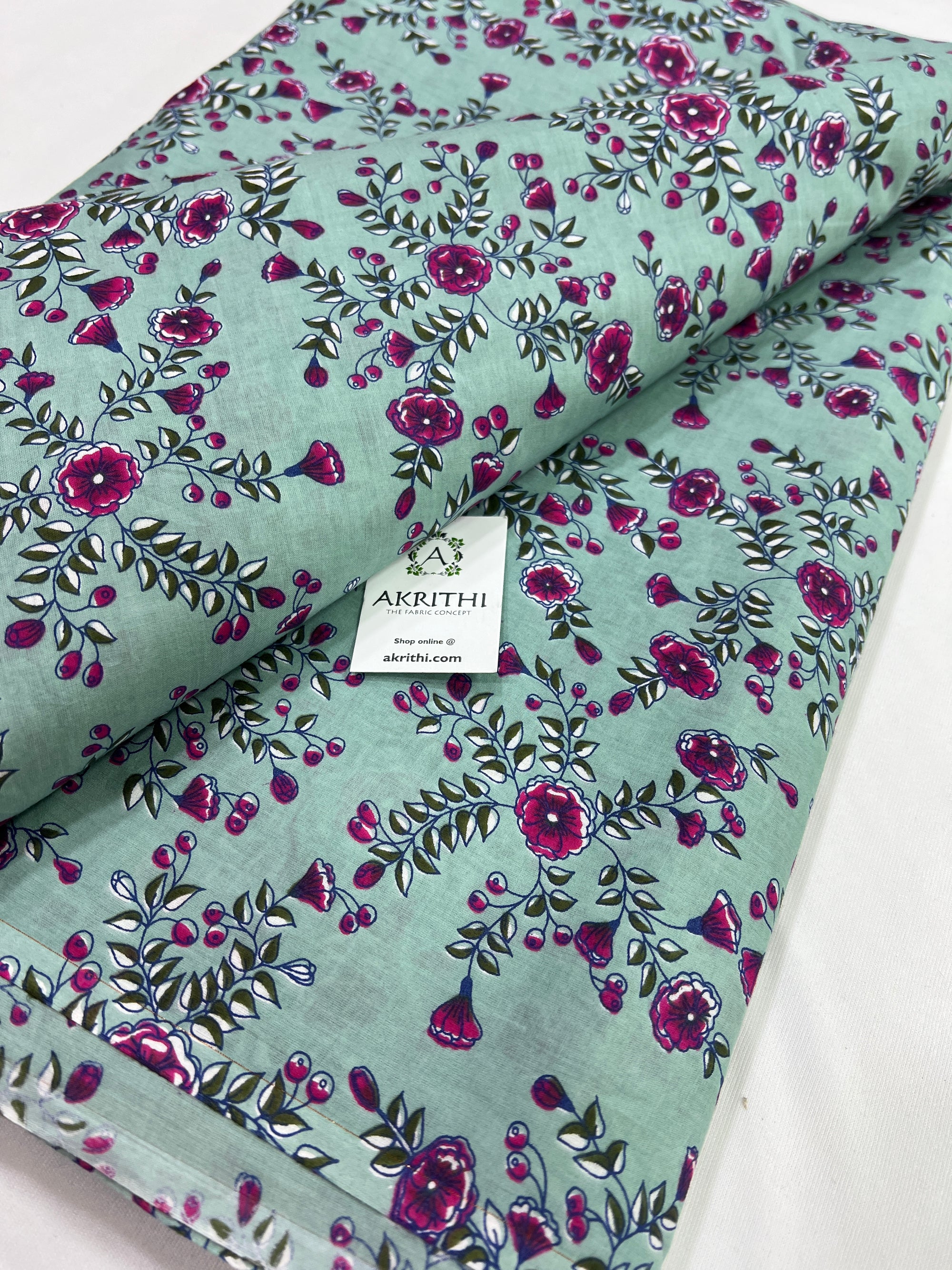Printed pure cotton fabric