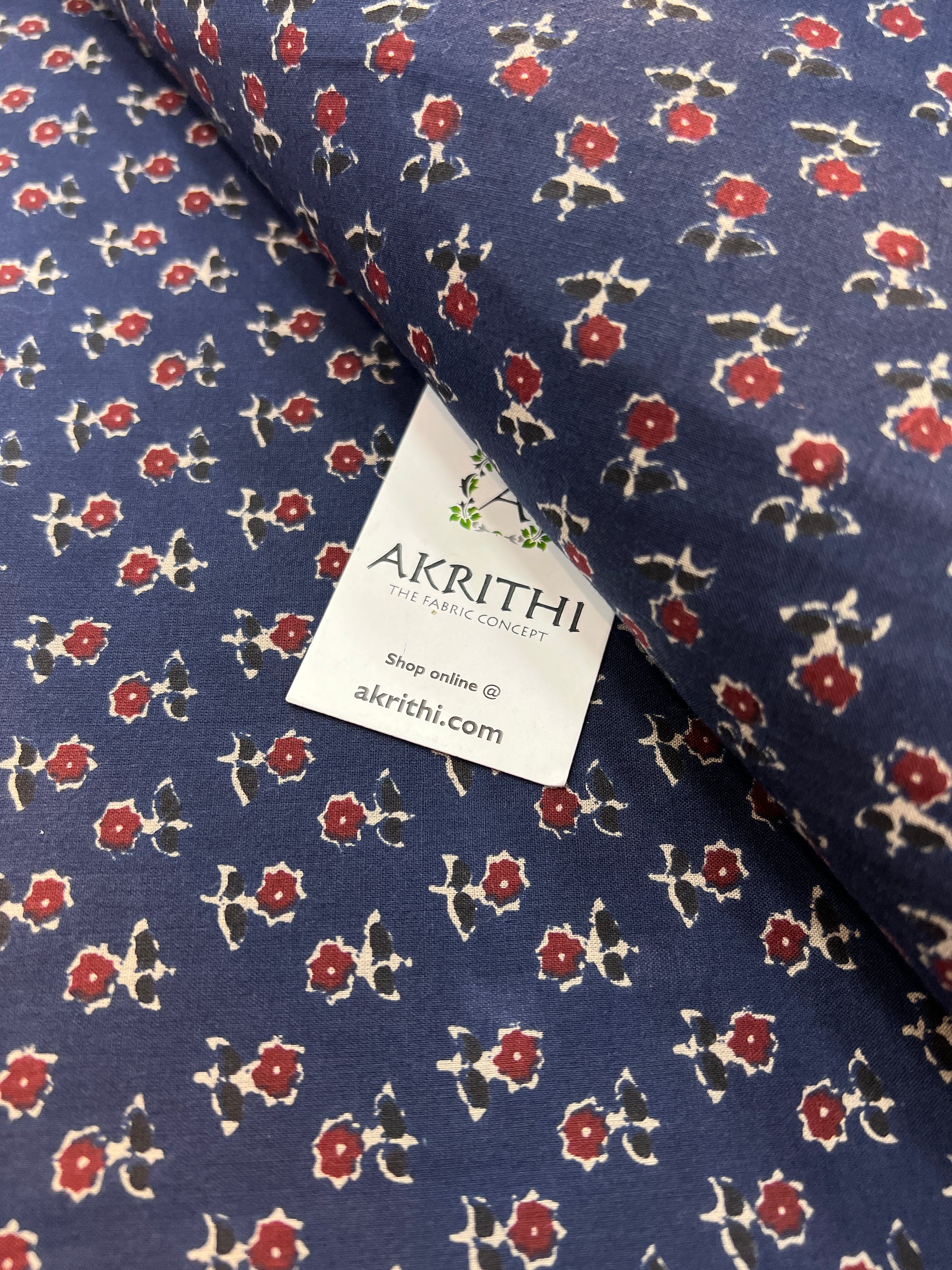 Printed pure cotton fabric