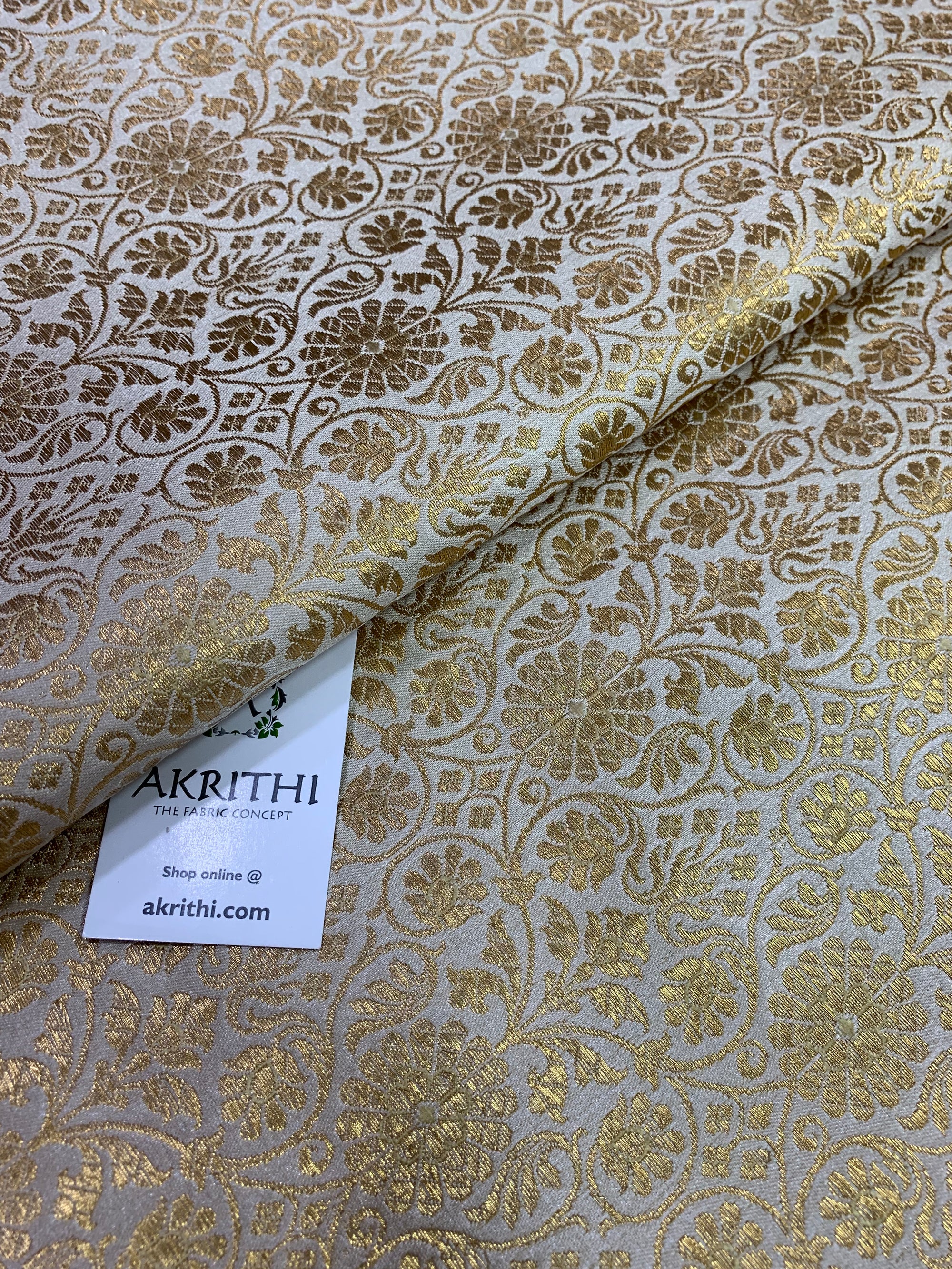 Handloom Banarasi brocade fabric