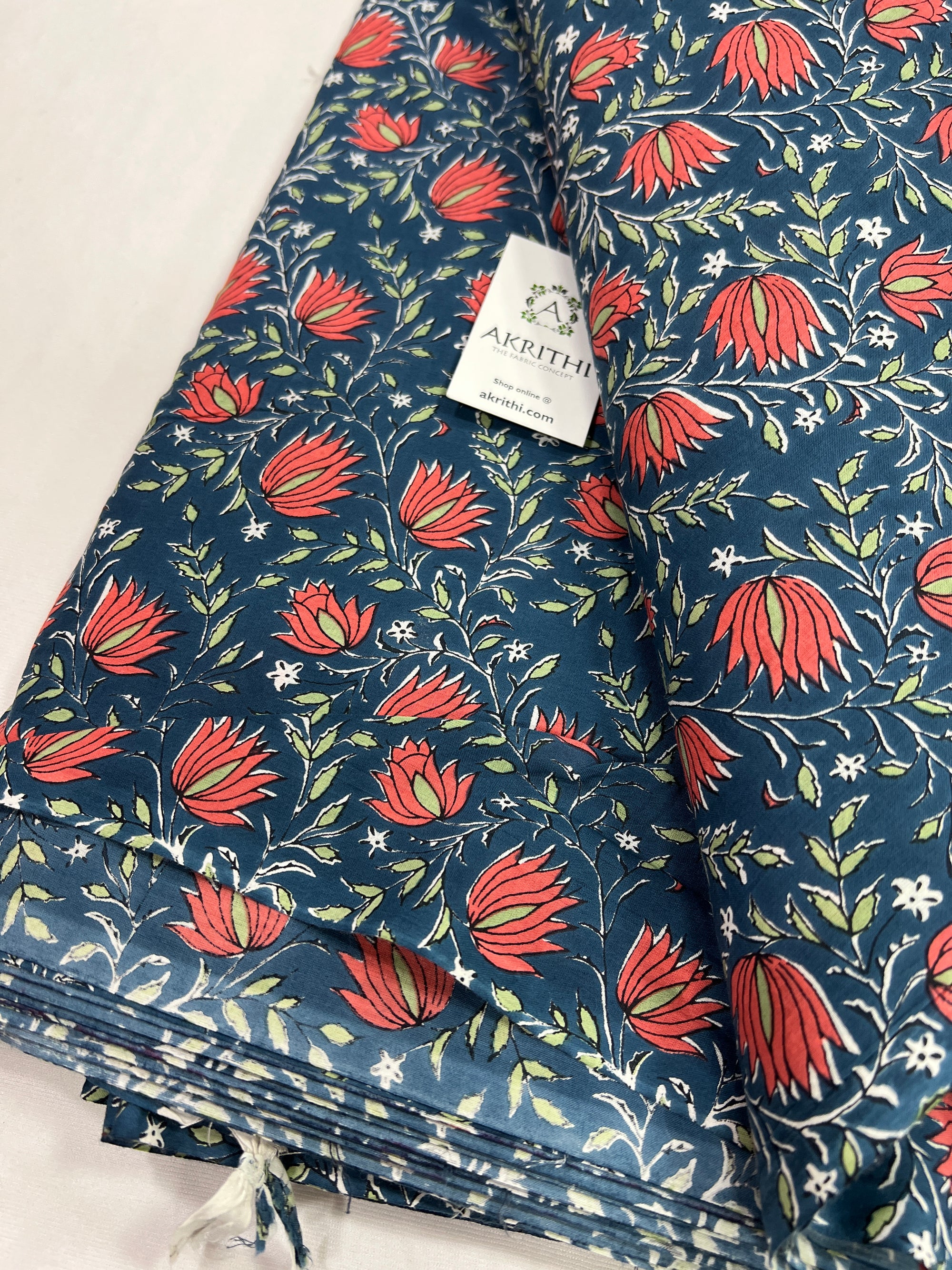 Printed pure cotton fabric