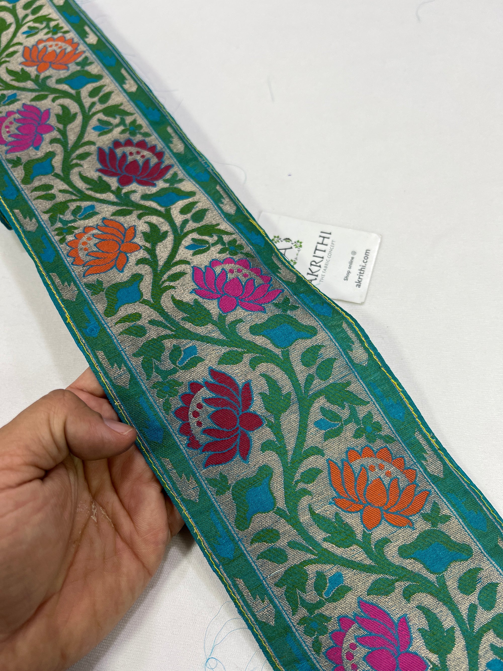 Handloom Banarasi lace 9 metres roll
